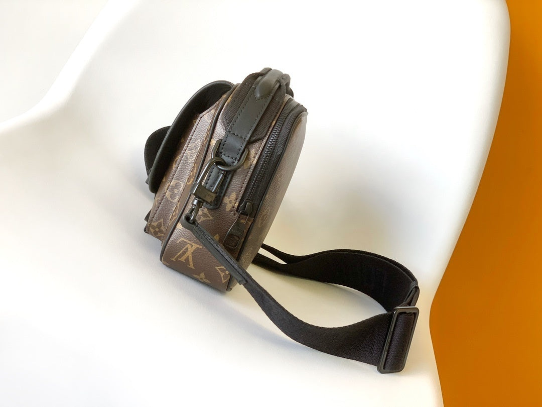 1:1 Replica LV crossbody bag