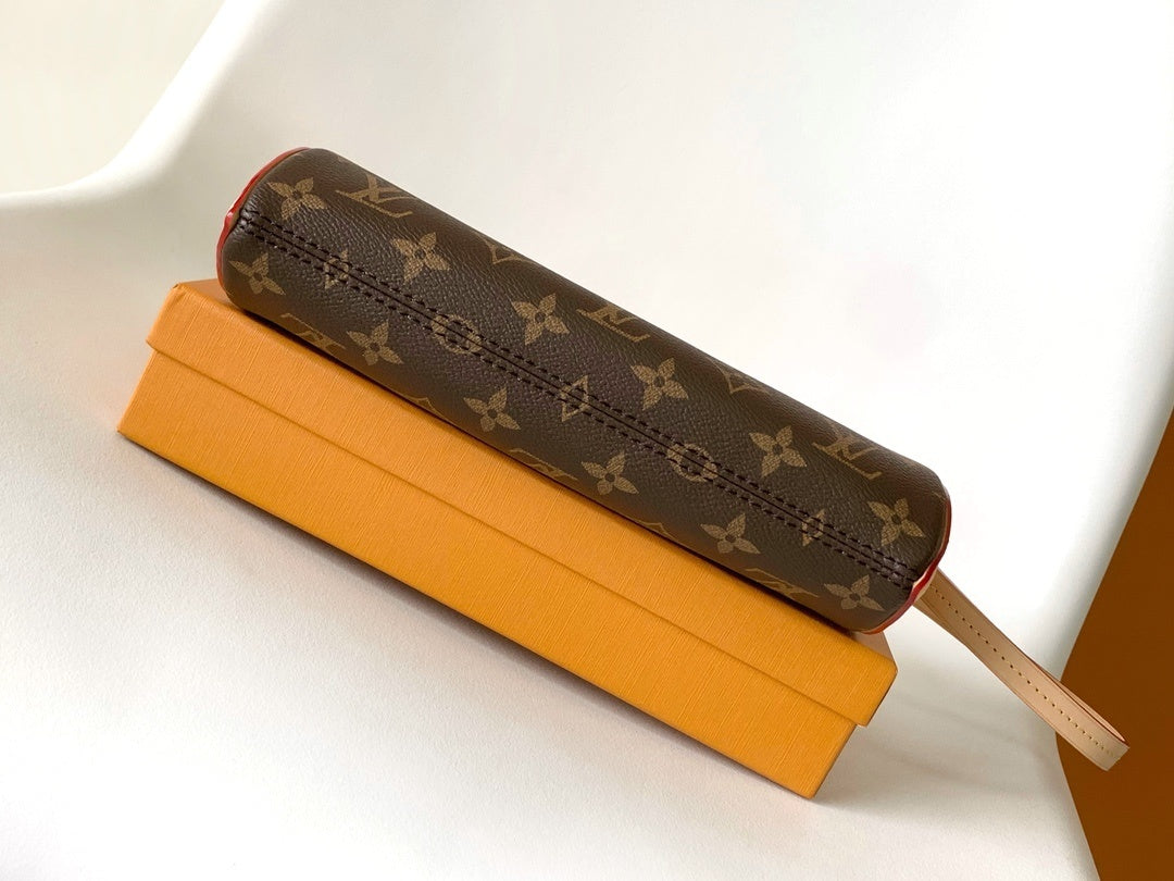 1:1 Replica LV chain bag