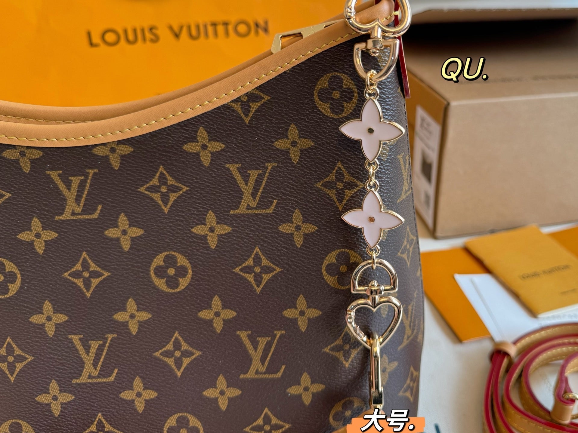 LV 25fw Monogram Hobo Bag