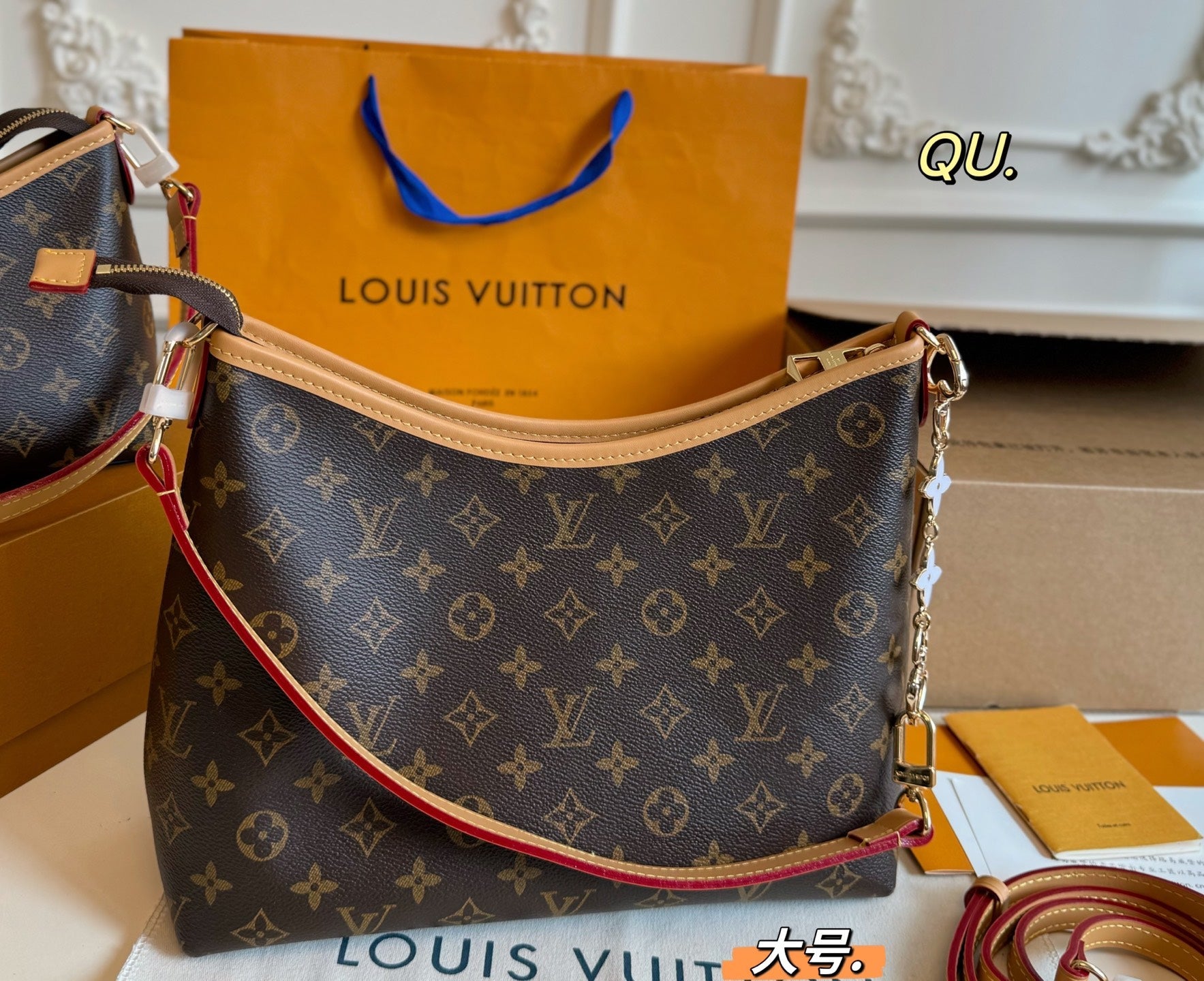 LV 25fw Monogram Hobo Bag