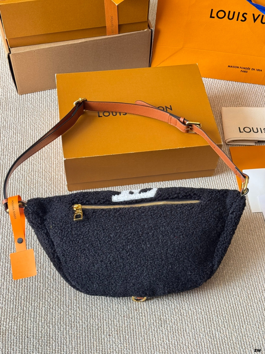 LV Teddy Series Waist Bag