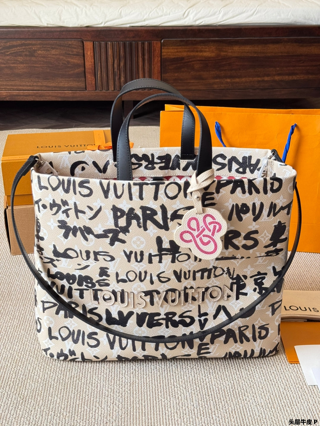 LV Shopper tote