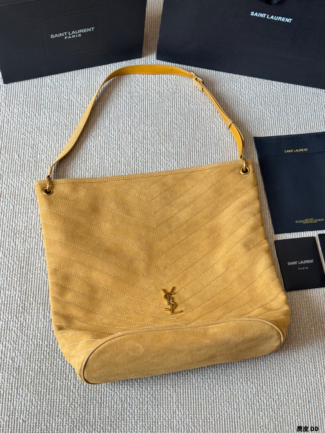 YSL SAINT LAURENT NIKI
