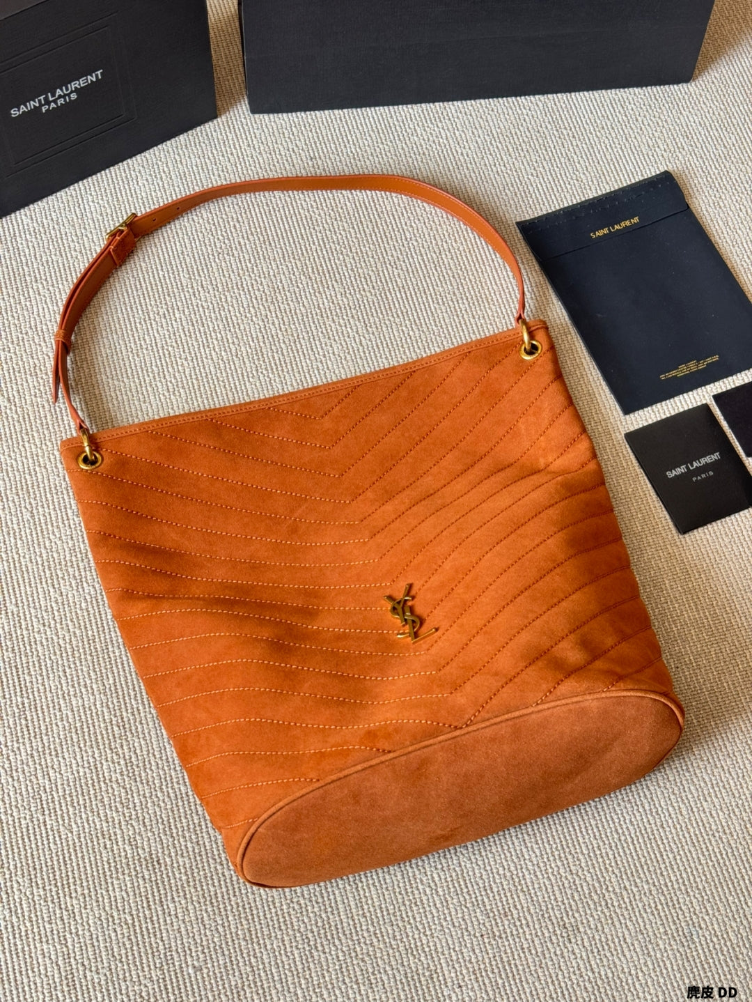 YSL SAINT LAURENT NIKI