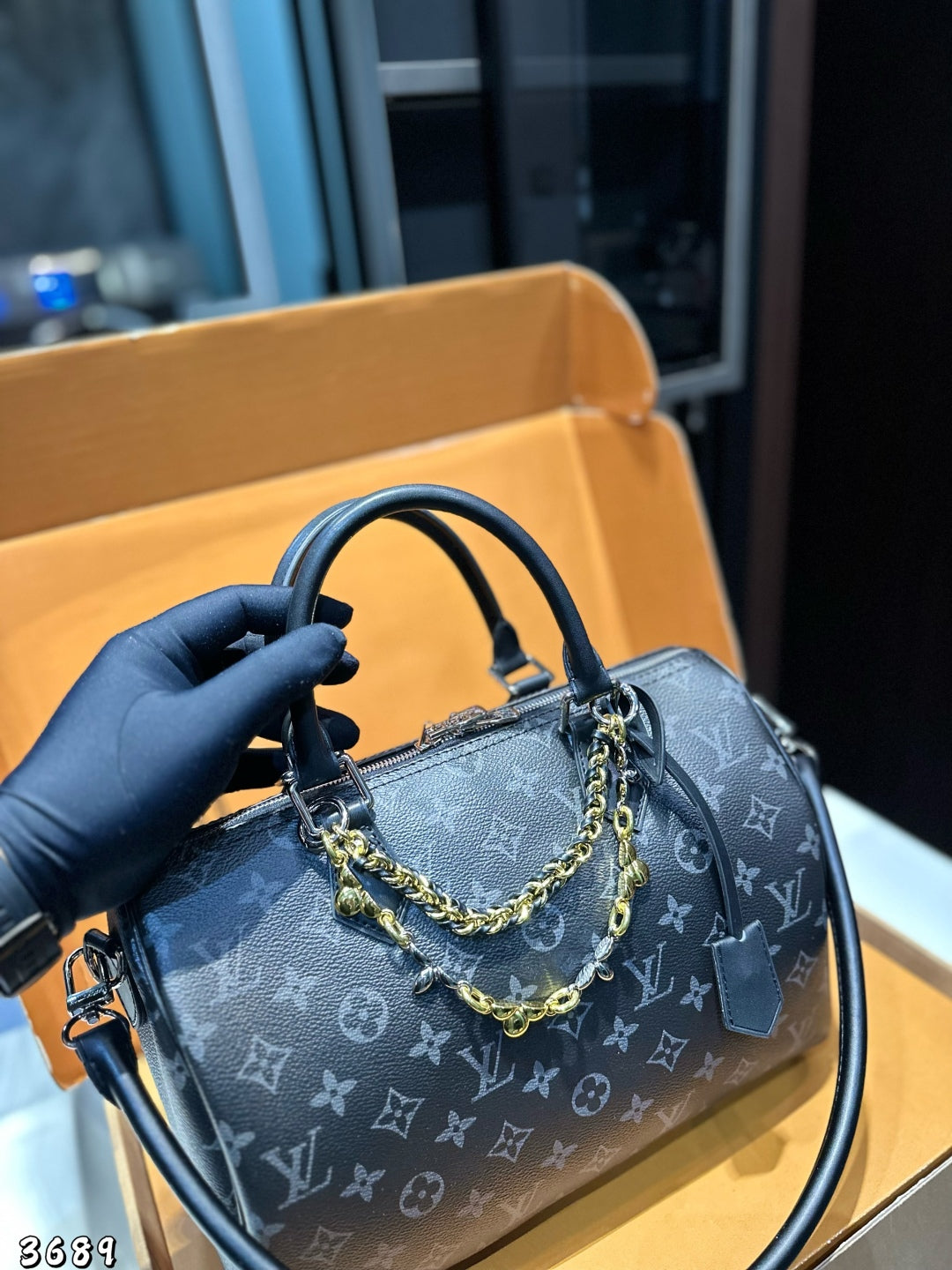 LV Speedy Soft 30 Handbag