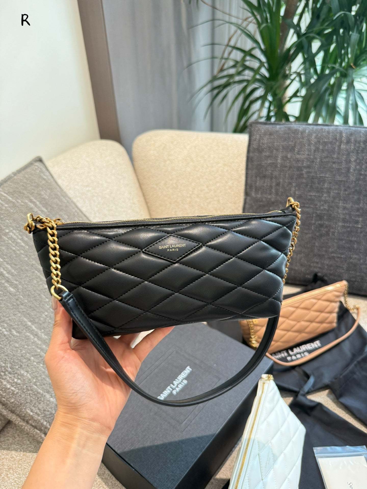 YSL OYSL ZIPPED Dumpling wrapper