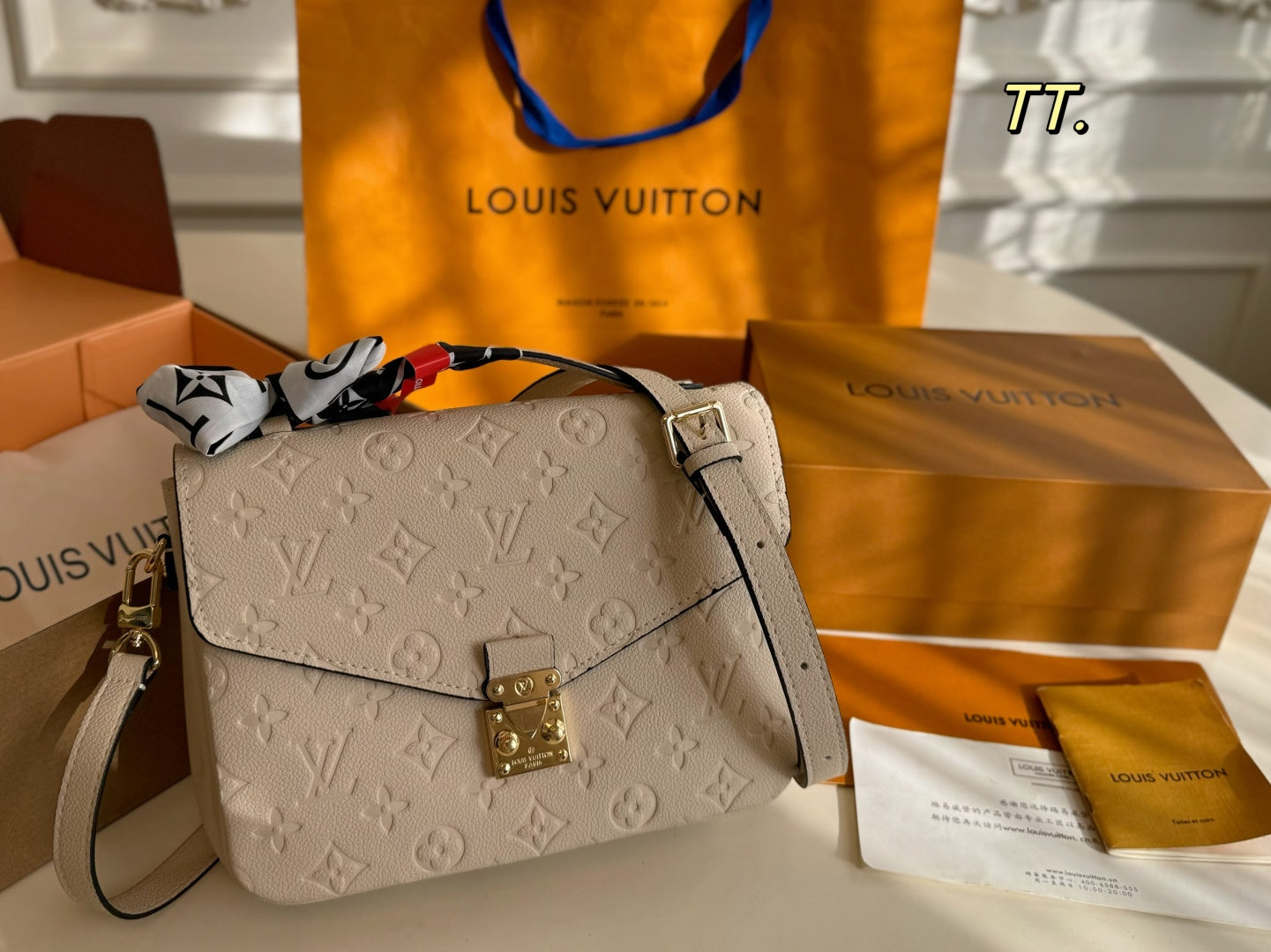 LV Pressed Flower Postman