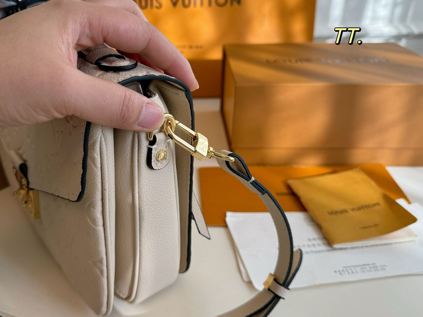 LV Pressed Flower Postman