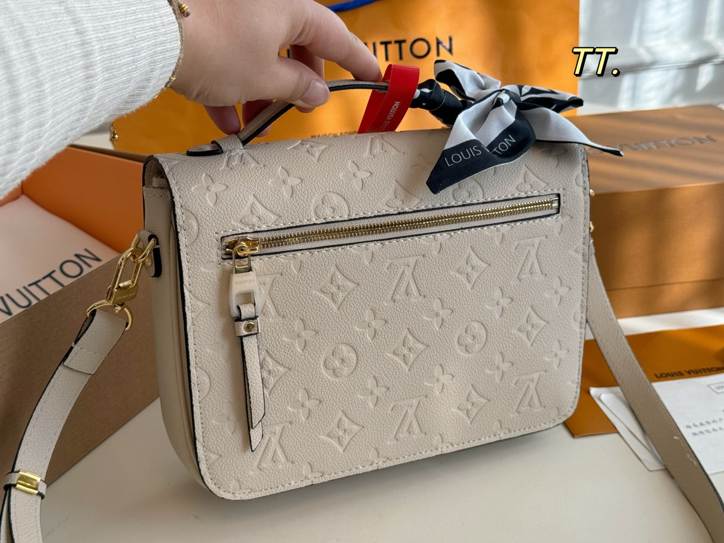 LV Pressed Flower Postman