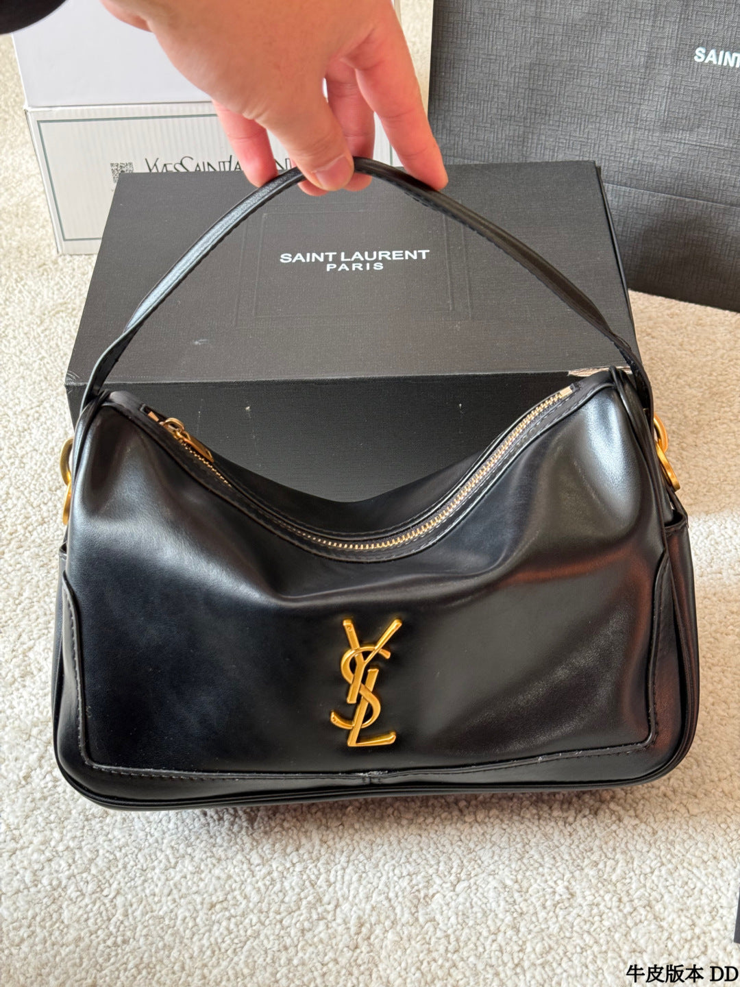 YSL Camera Supple