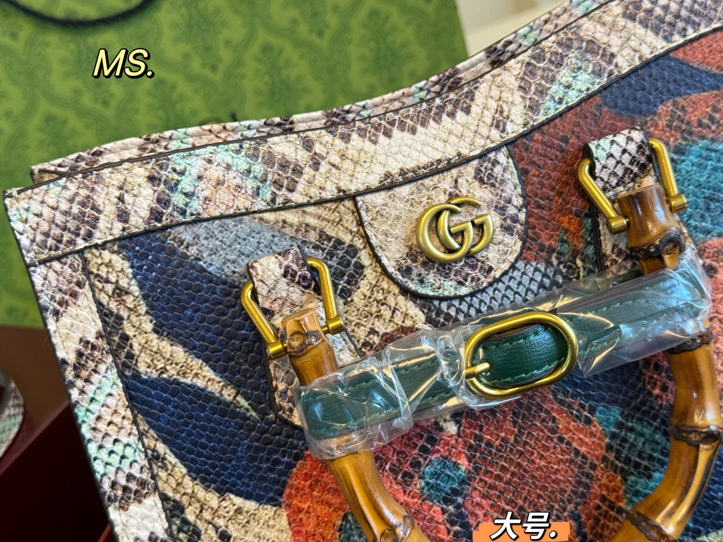 Gucci Diana Python print tote bag