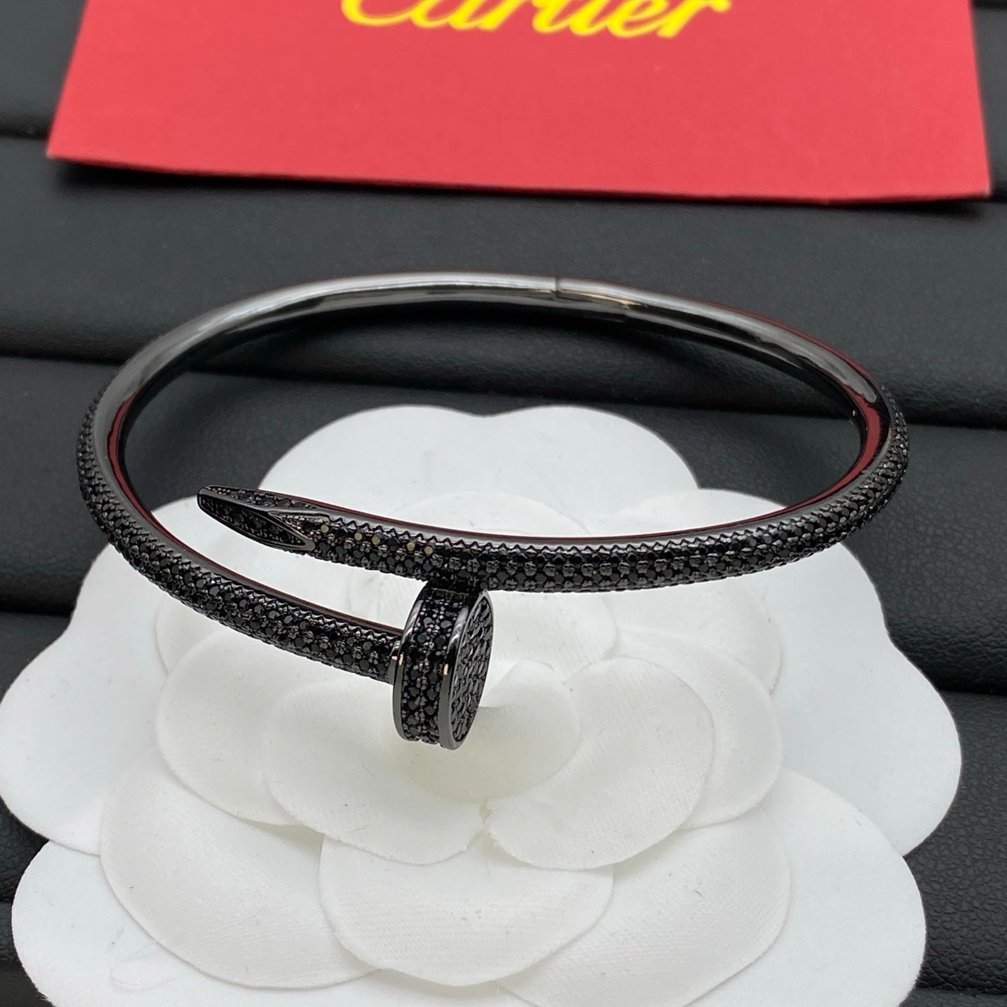 Cartier-Bracelet
