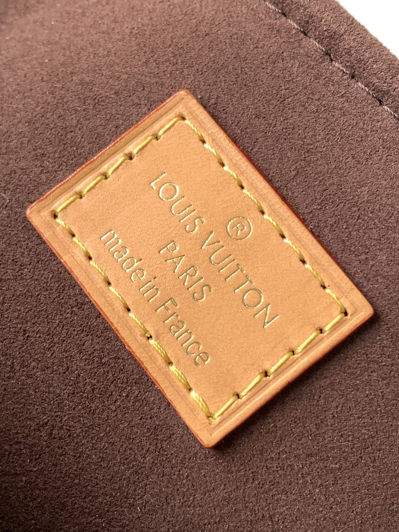 1:1 Replica LV crossbody bag