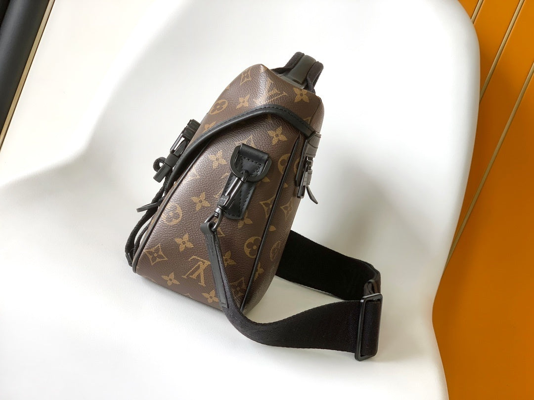 1:1 Replica LV crossbody bag