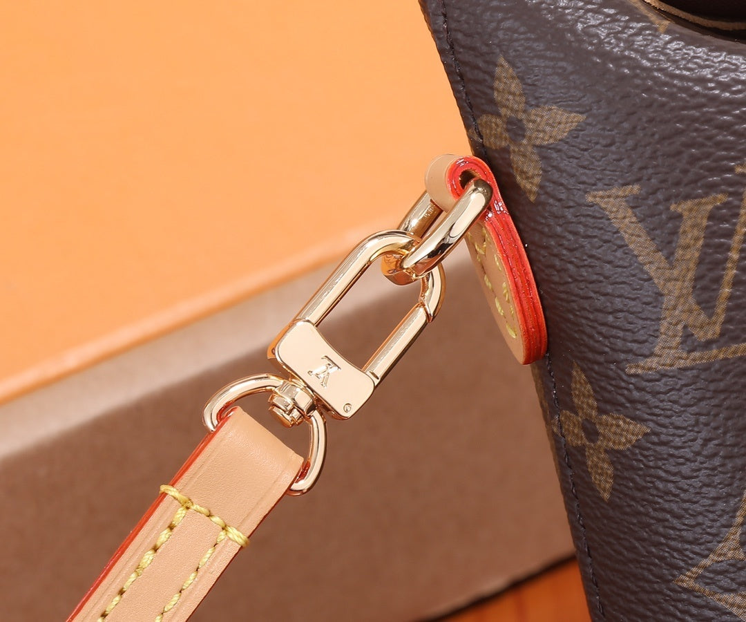 1:1 Replica LV French Fries Bag