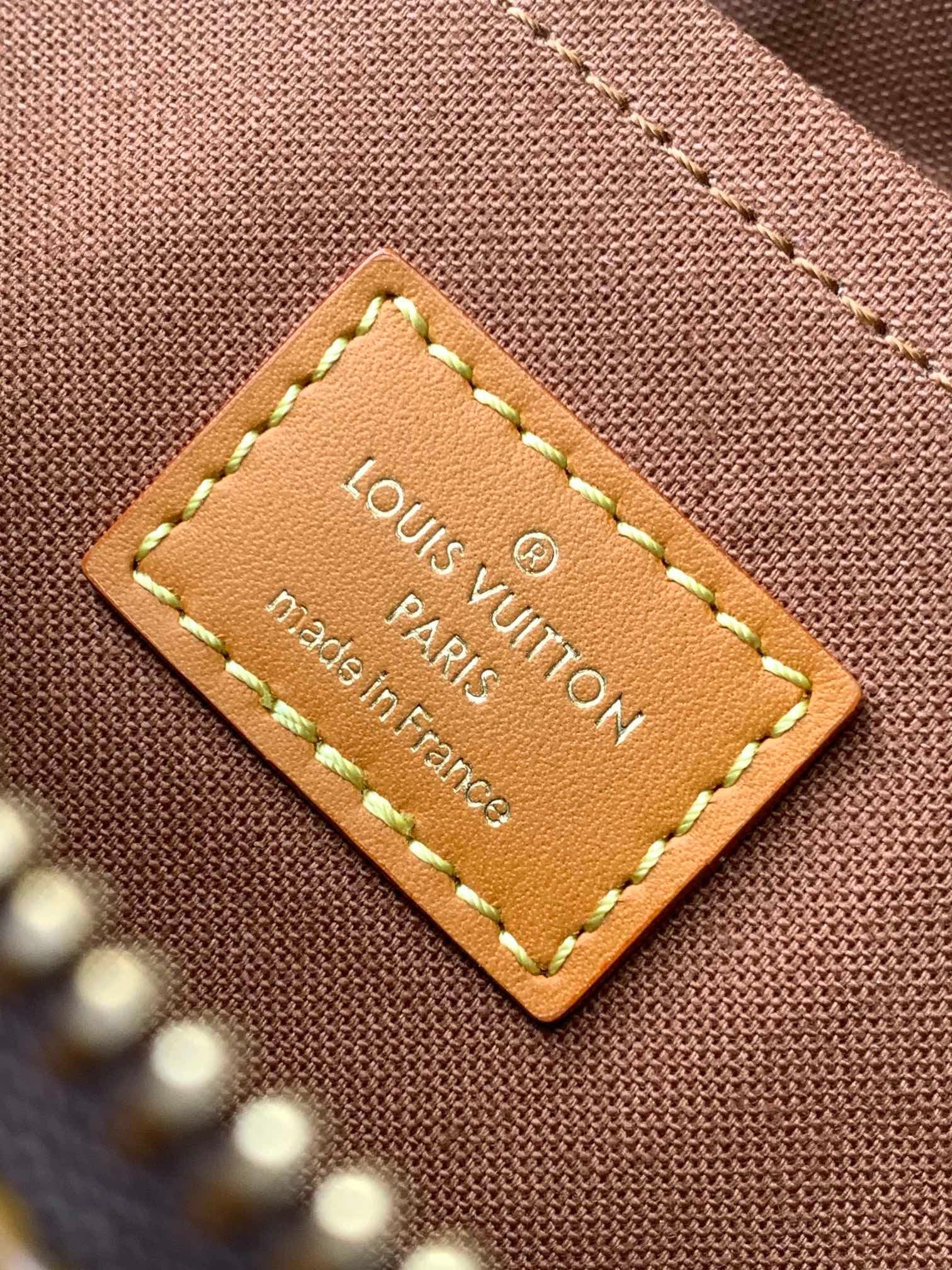 1:1 Replica LV handbag