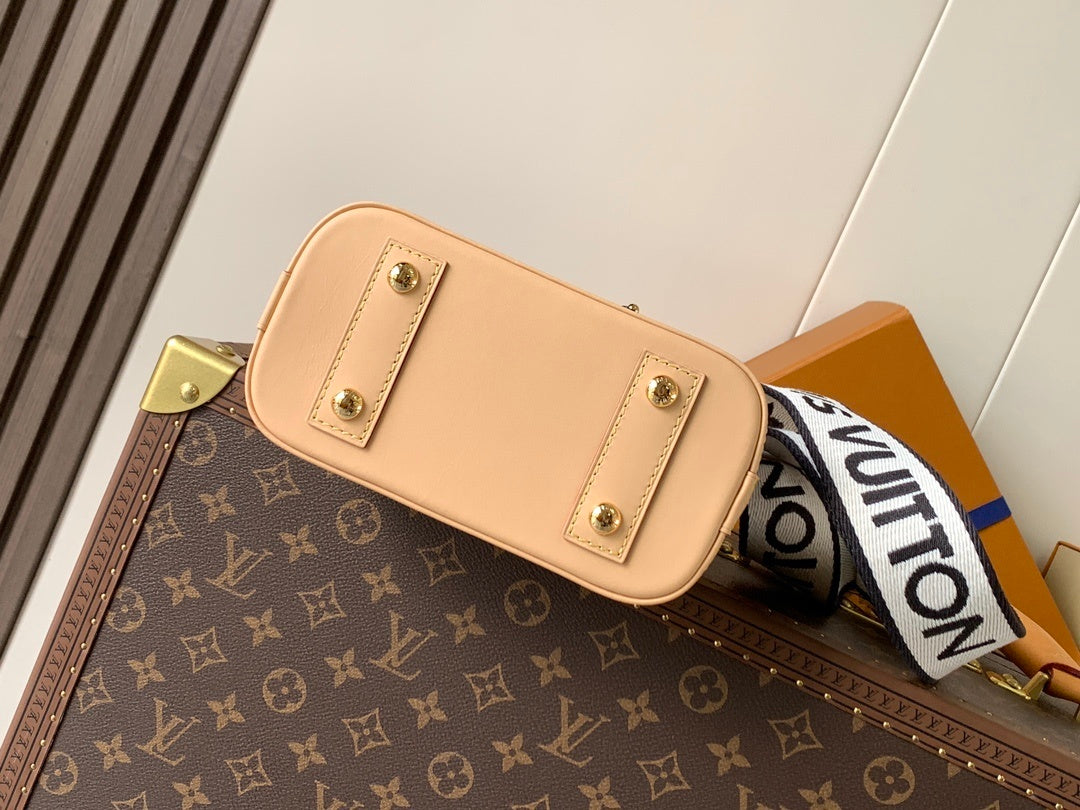 1:1 Replica LV Shell Bag