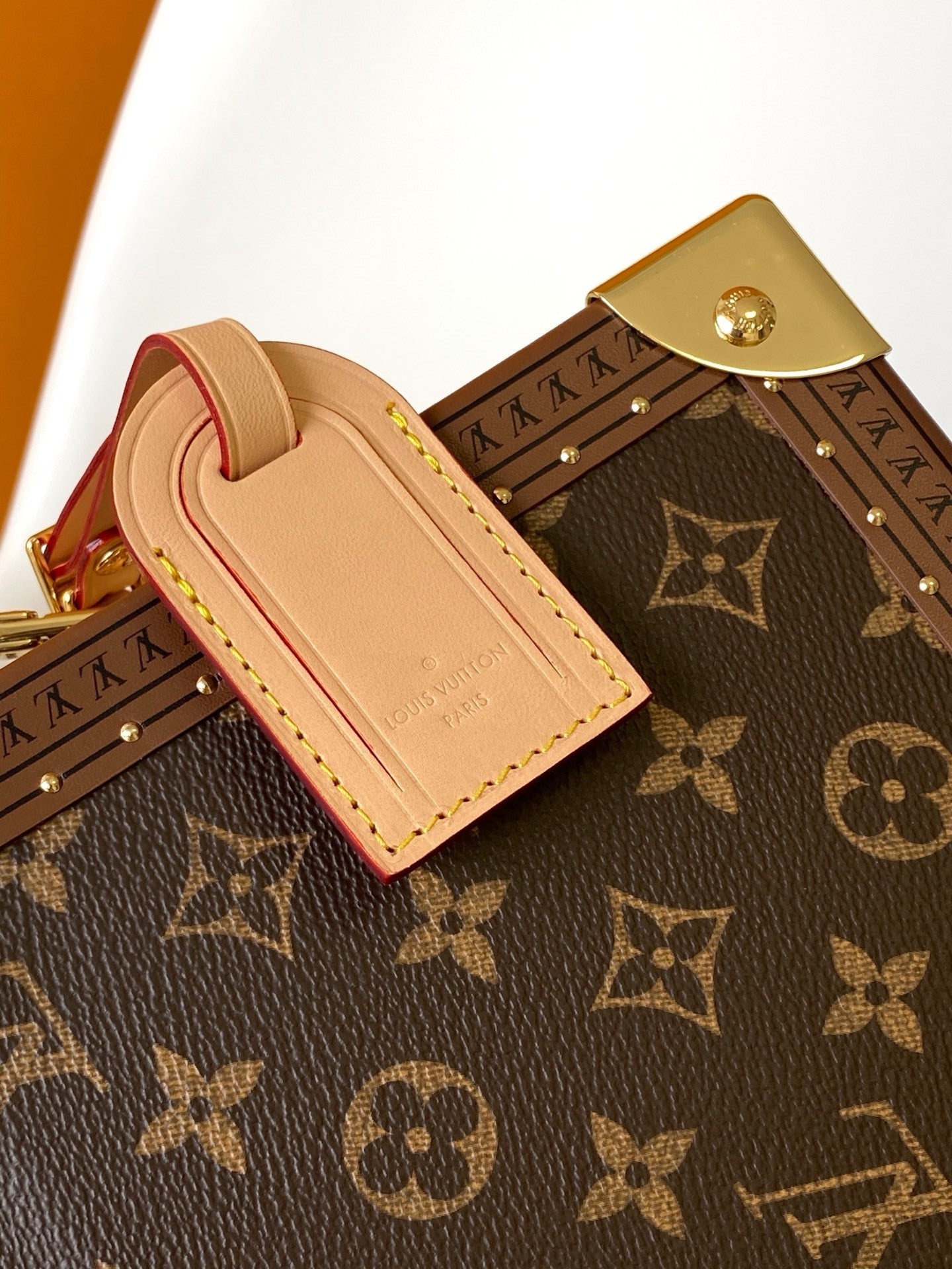 1:1 Replica LV handbag