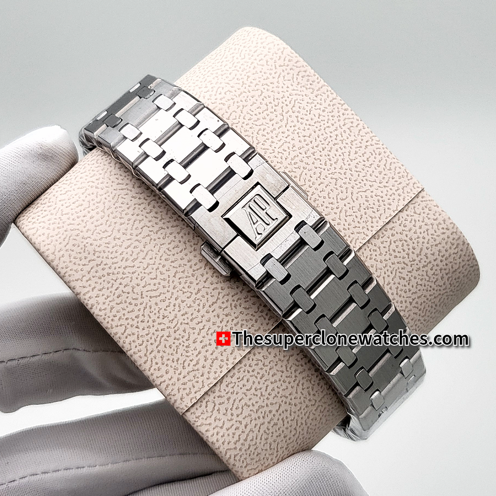 Audemars Piguet Royal Oak Stainless Steel Black Dial Exact 1:1 Super Clone 4302 Swiss Movement Replica Watch