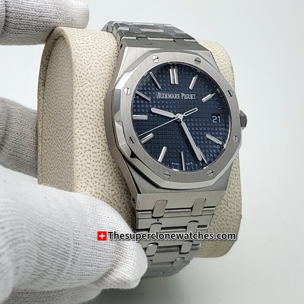 Audemars Piguet Royal Oak White Gold Blue Dial Exact 1:1 Super Clone 4302 Swiss Movement Replica Watch