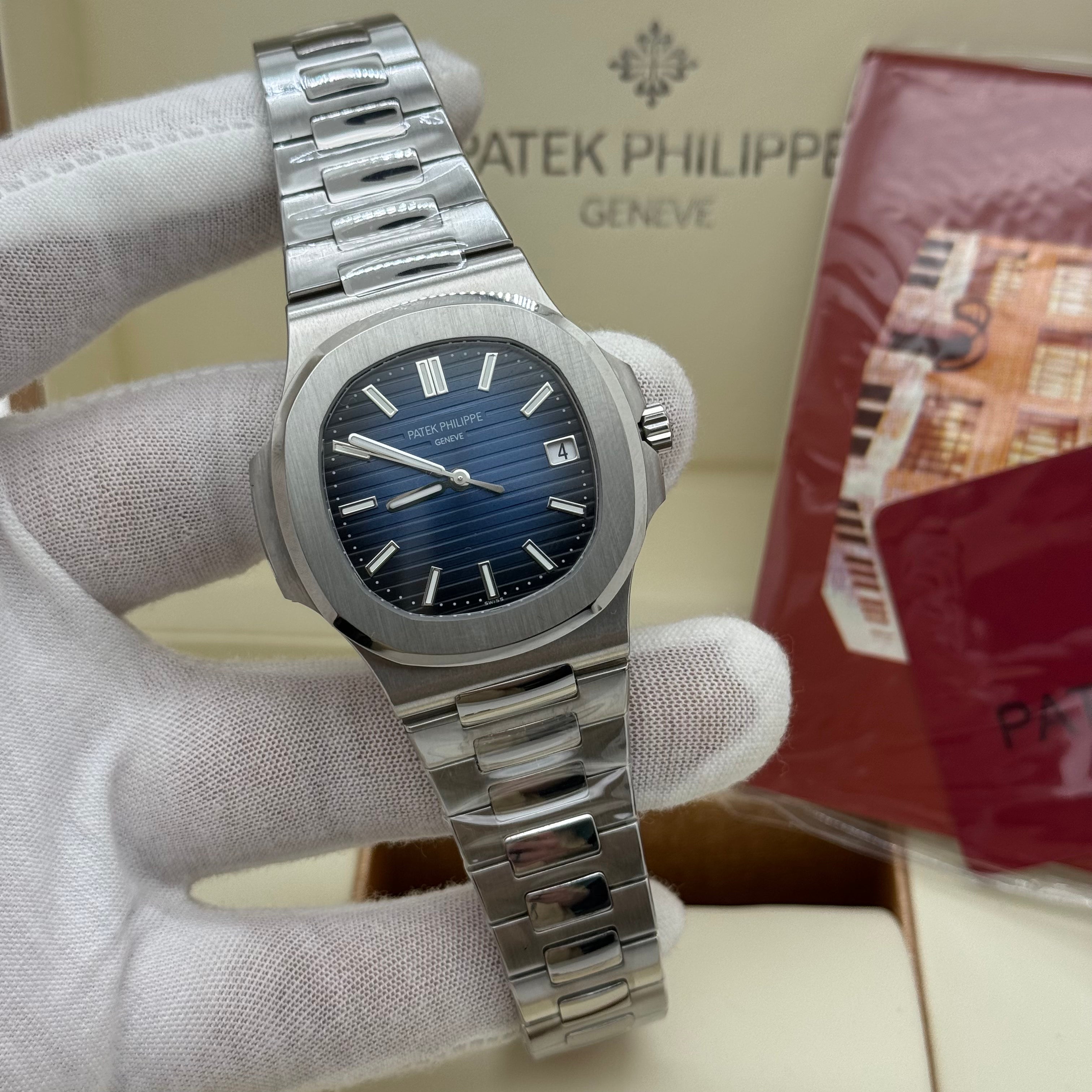 Patek Philippe nautilus men's mechanical watch blue Dial 40MM
