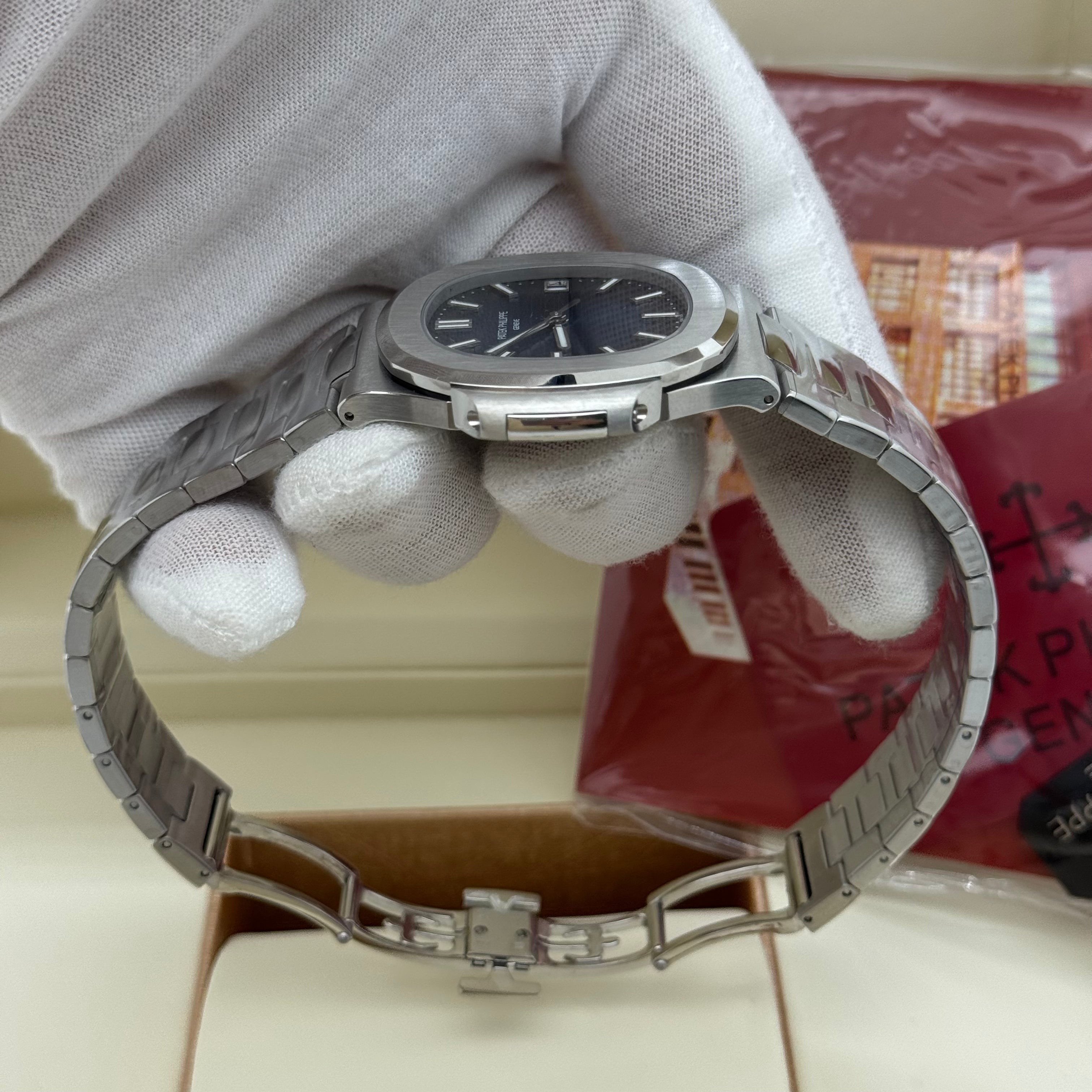 Patek Philippe nautilus men's mechanical watch blue Dial 40MM