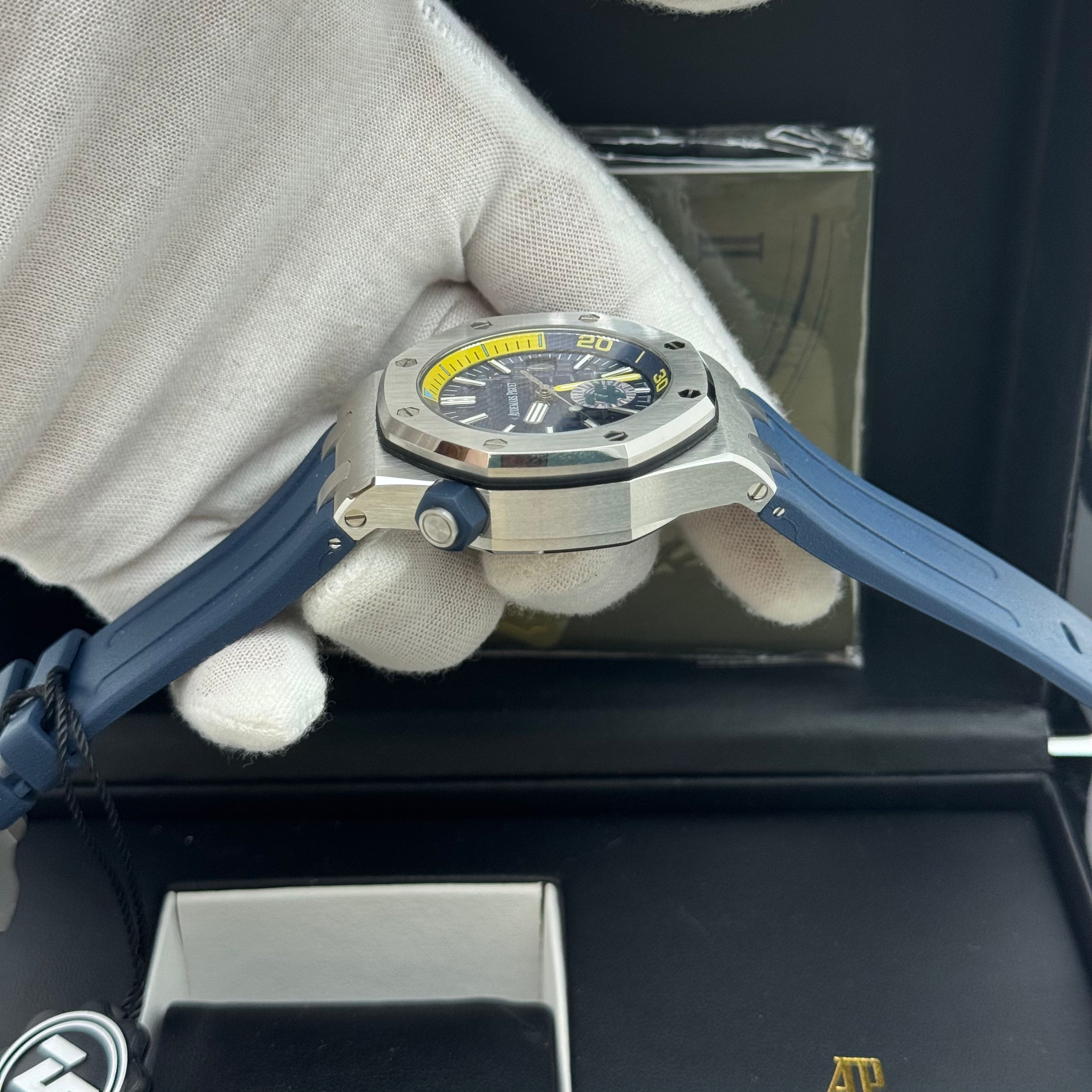 Audemars Piguet Royal Oak Offshore Diver 42MM NEW