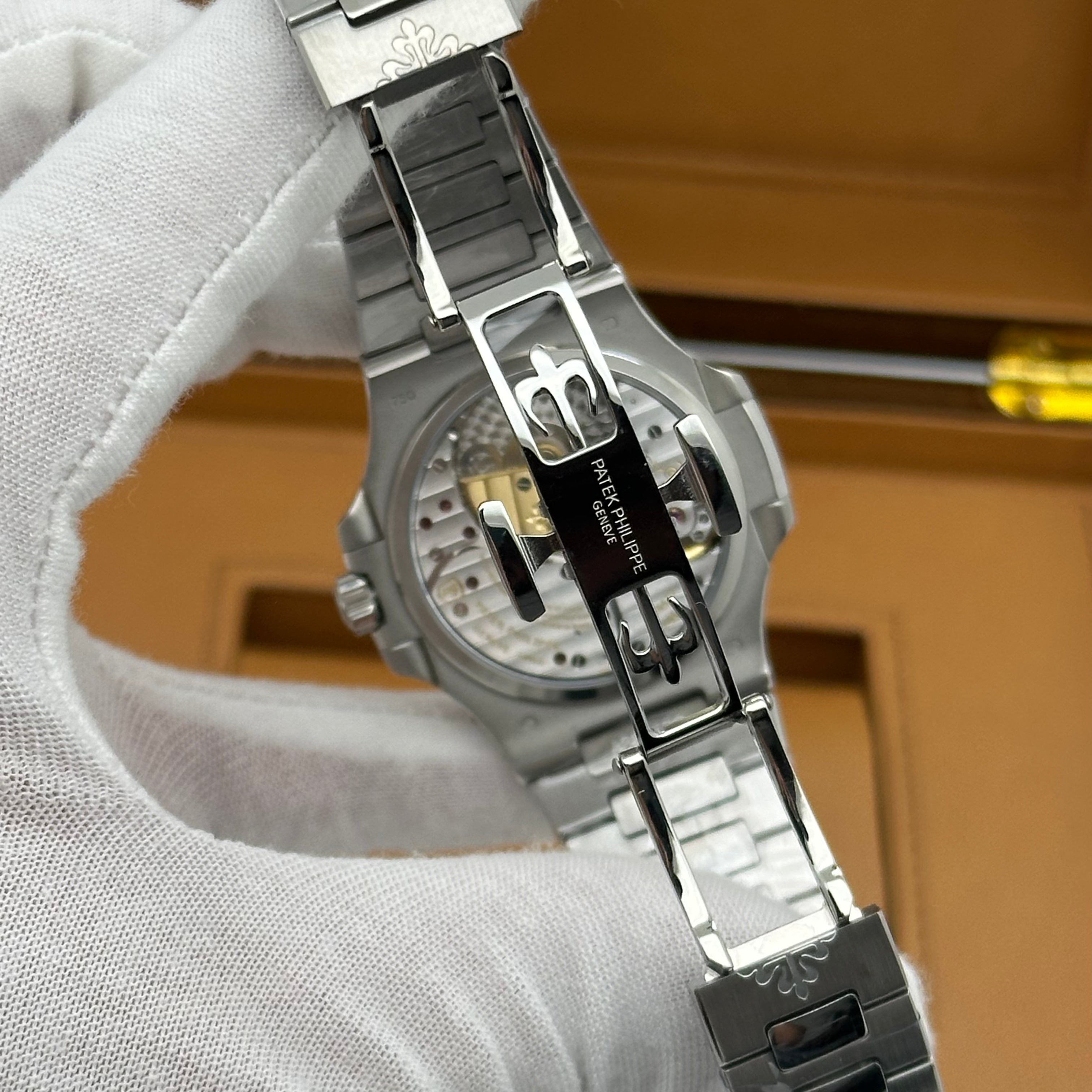 Patek Phillippe Nautilus 5712 40MM Brown Dial