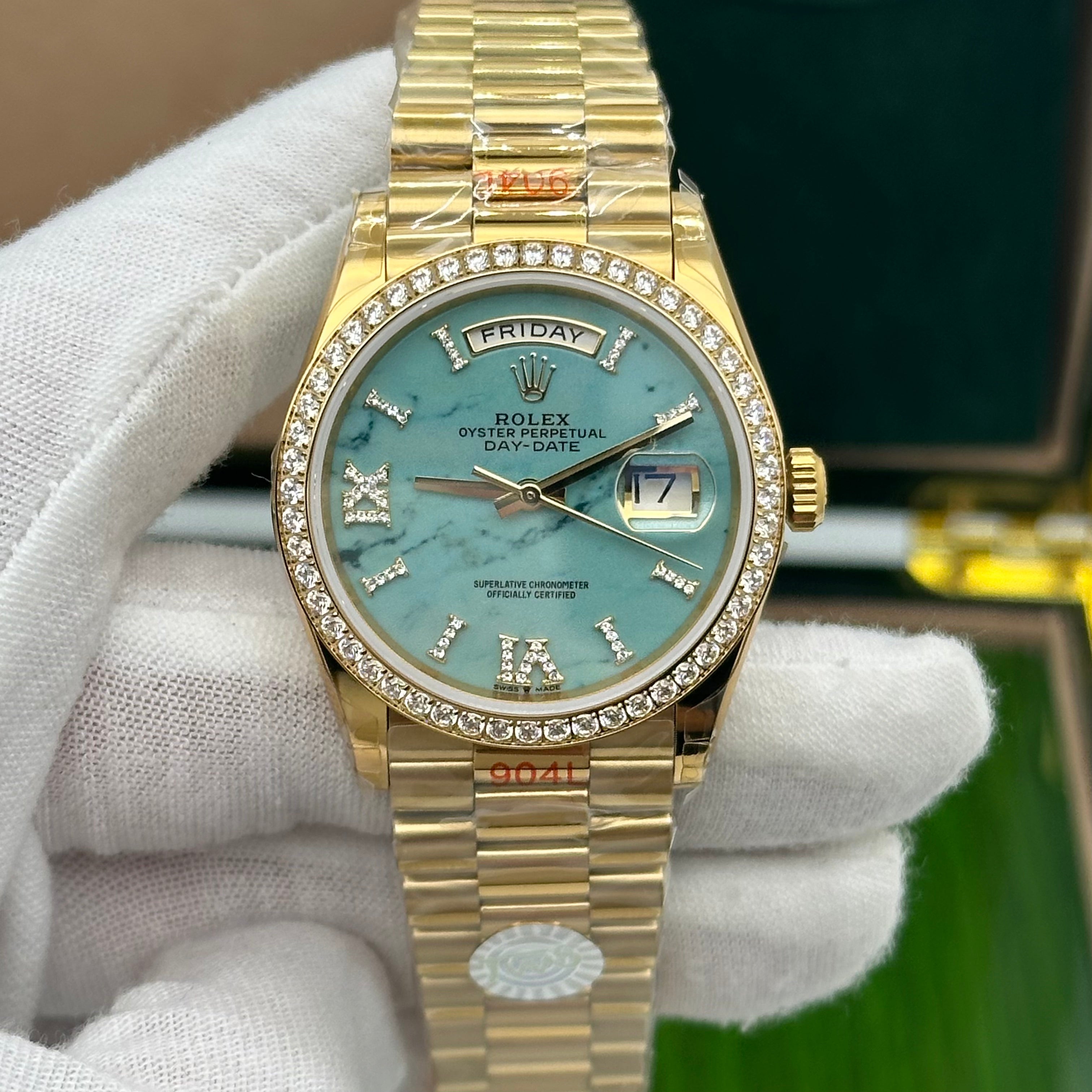 Rolex Day-Date 36MM Yellow Gold Turquoise Dial Diamond Bezel President Bracelet