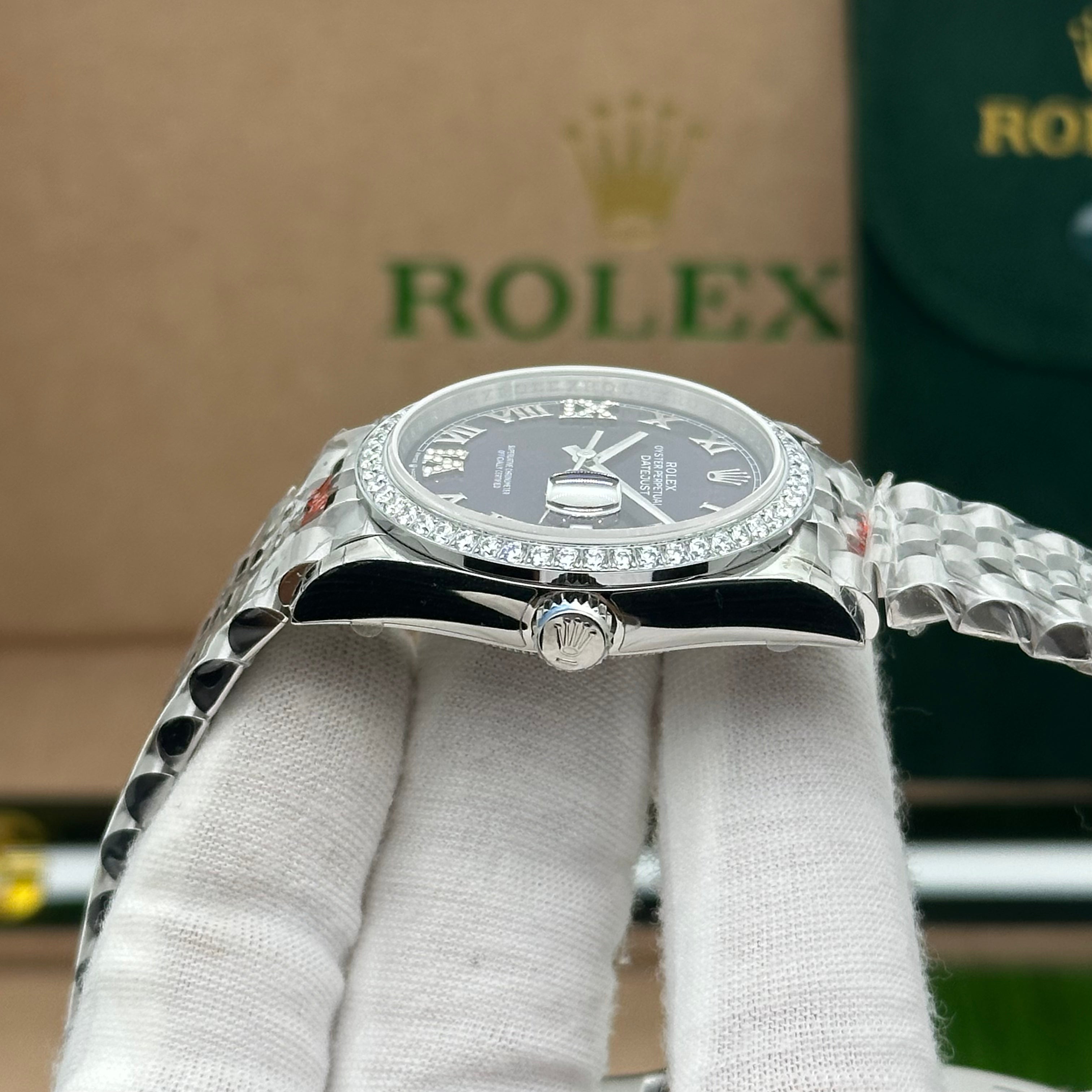 Rolex Datejust 36mm – Purple Dial with Diamond Roman Numerals & Jubilee Bracelet