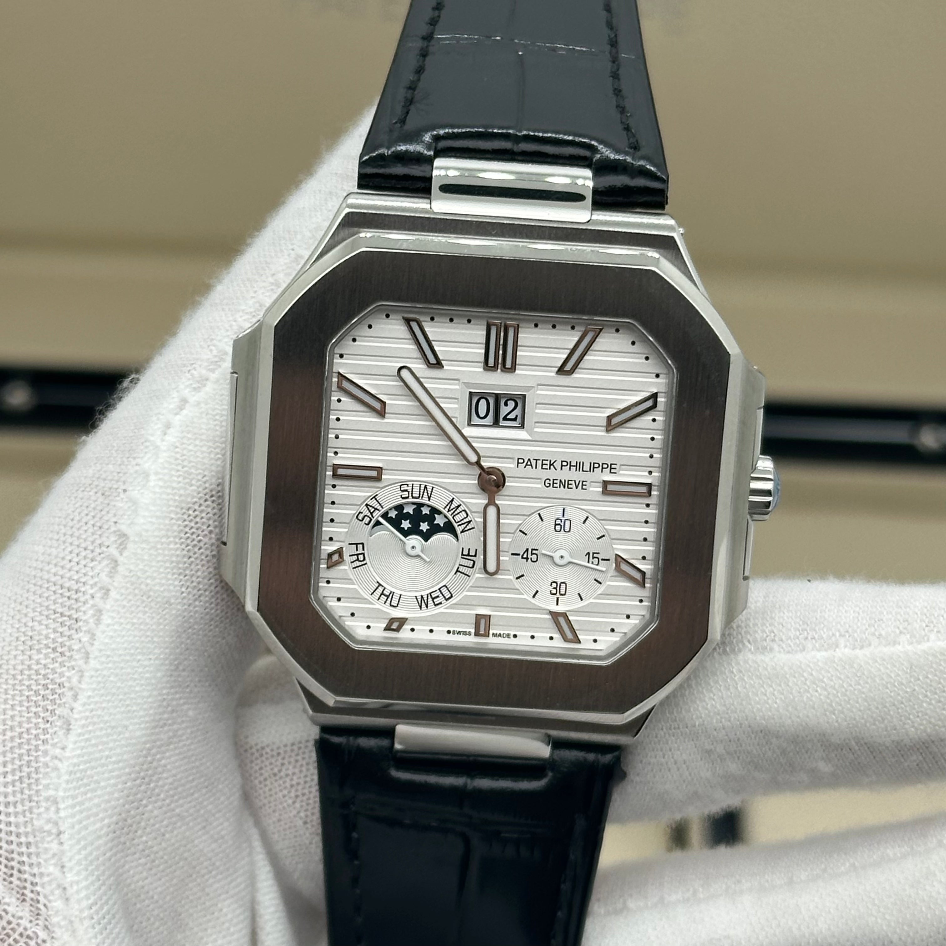 Audemars Piguet Royal Oak Perpetual Calendar – Black Ceramic – 41mm – Swiss Super Clone