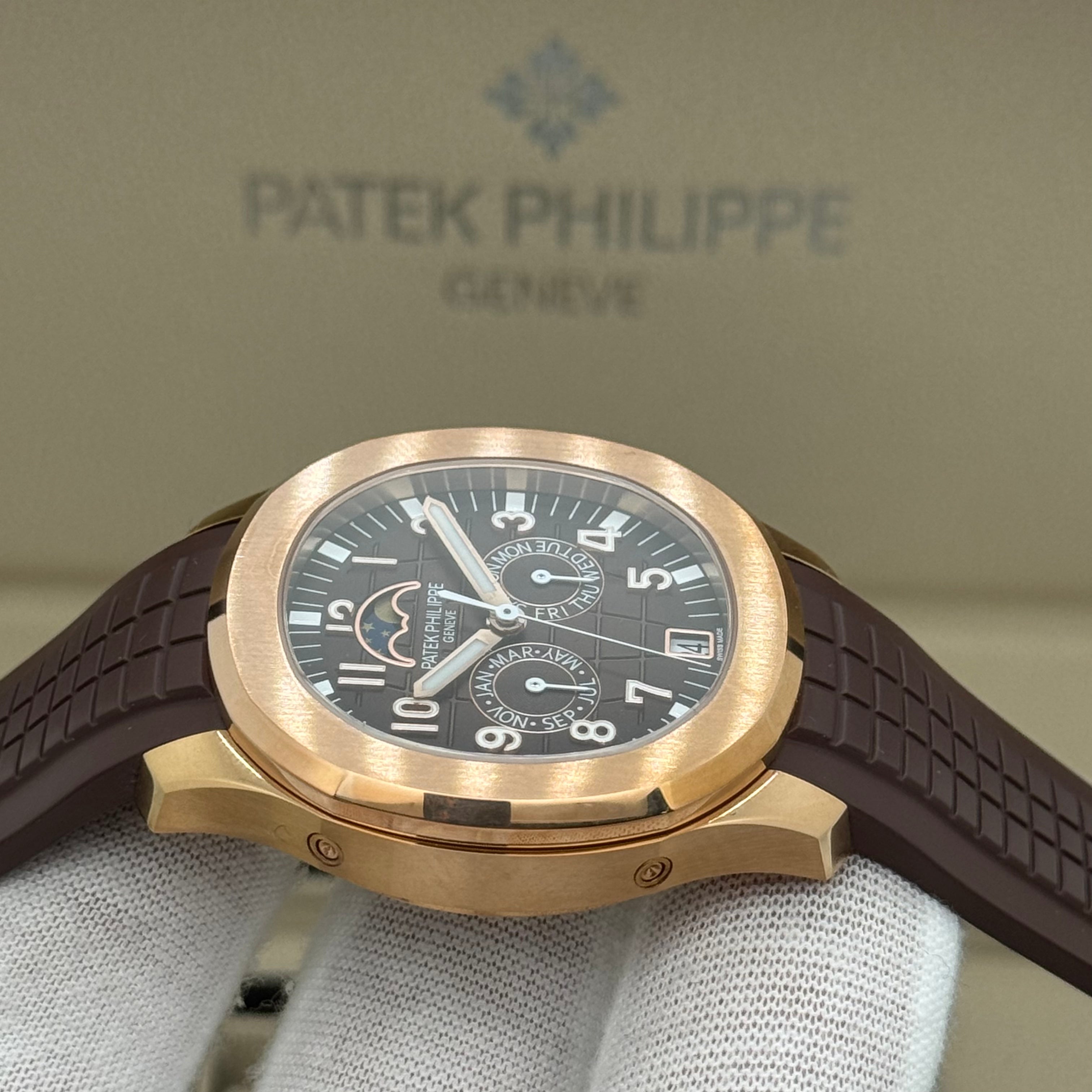 Patek Philippe Aquanaut Moon Phase Brown – Premium Swiss Super Clone | Automatic 40mm | Rubber Strap