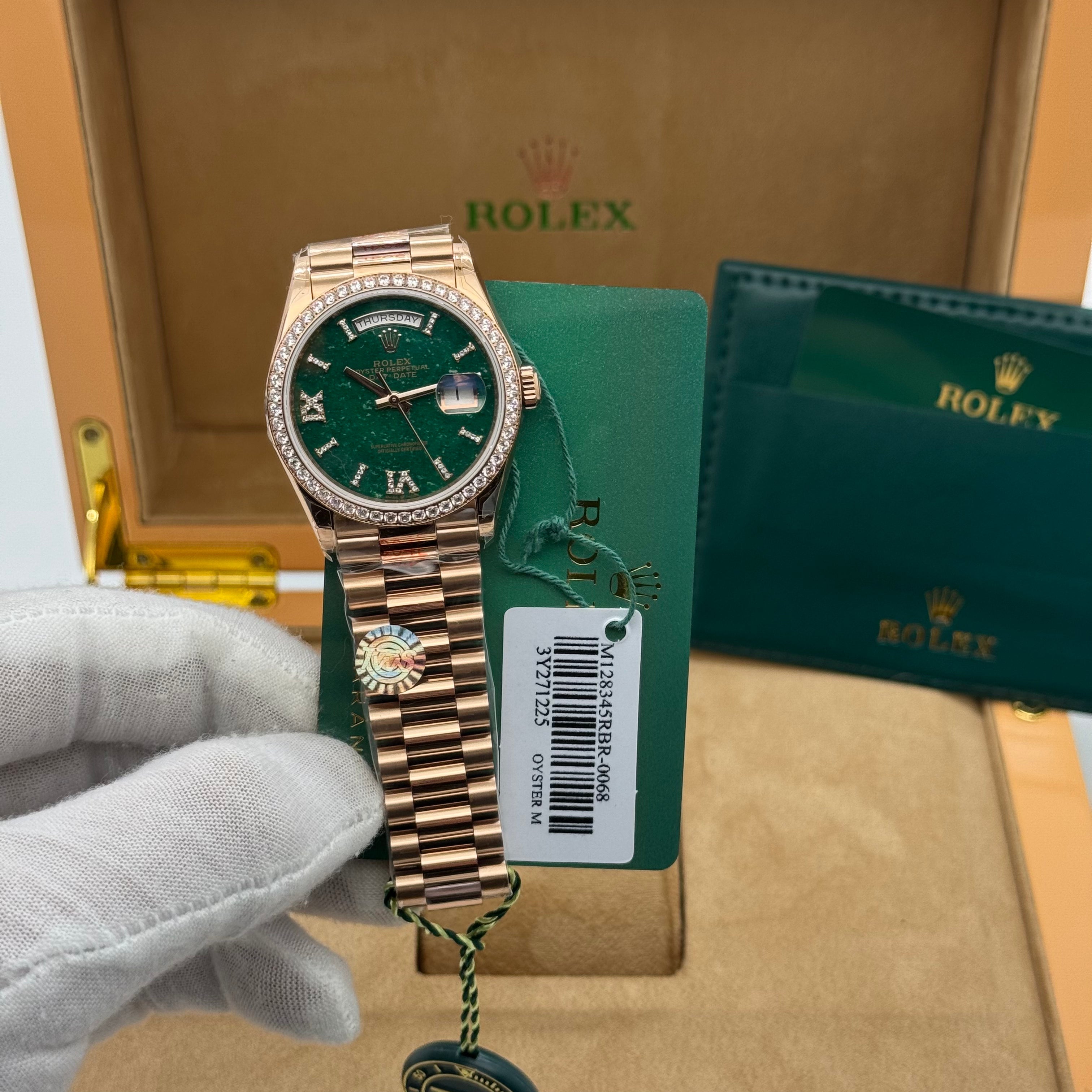 Rolex Emerald Green President Watch – Rose Gold – Diamond Bezel (Day-Date)