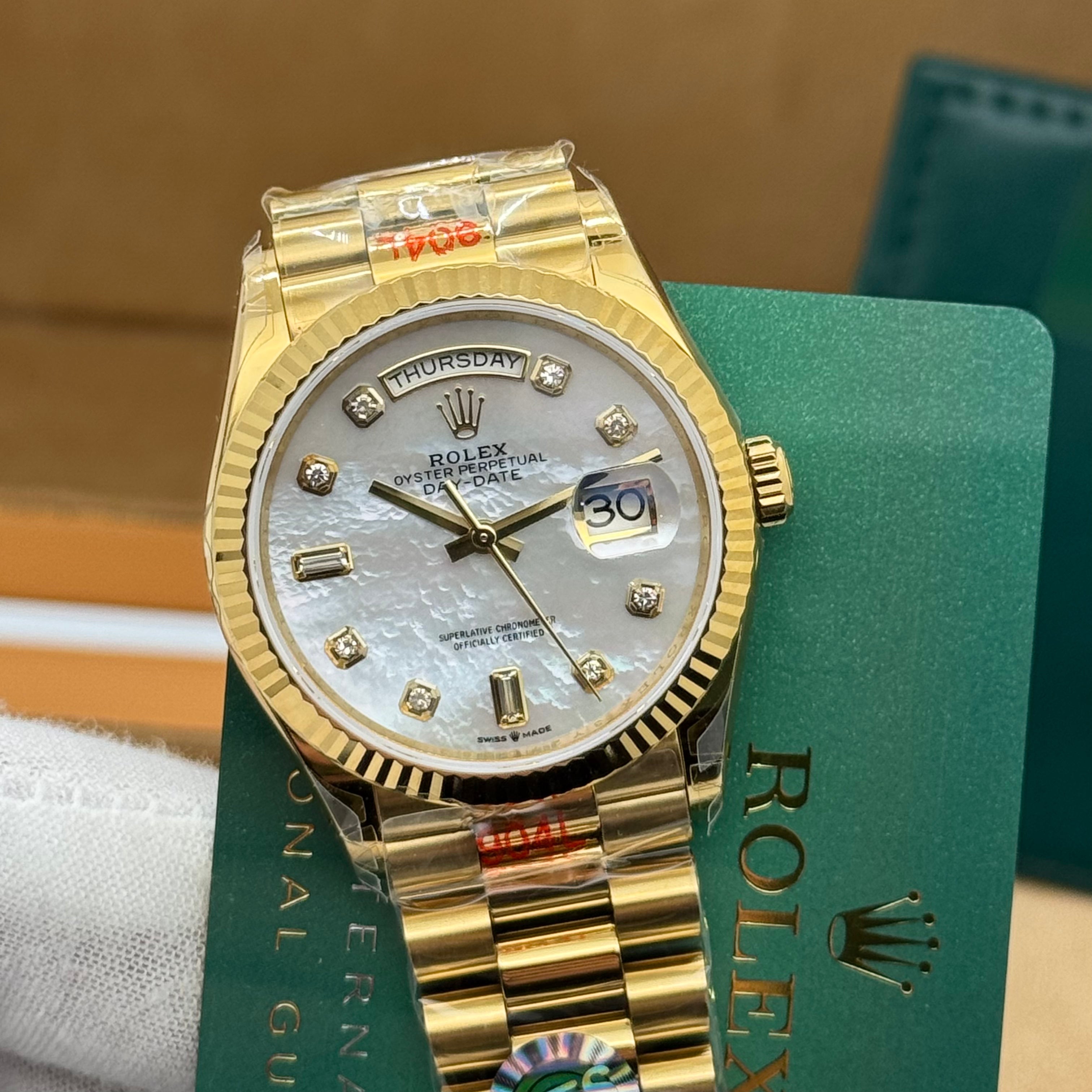 Rolex Classic Day-Date Gold Watch – White Diamond Dial – Presidential Design