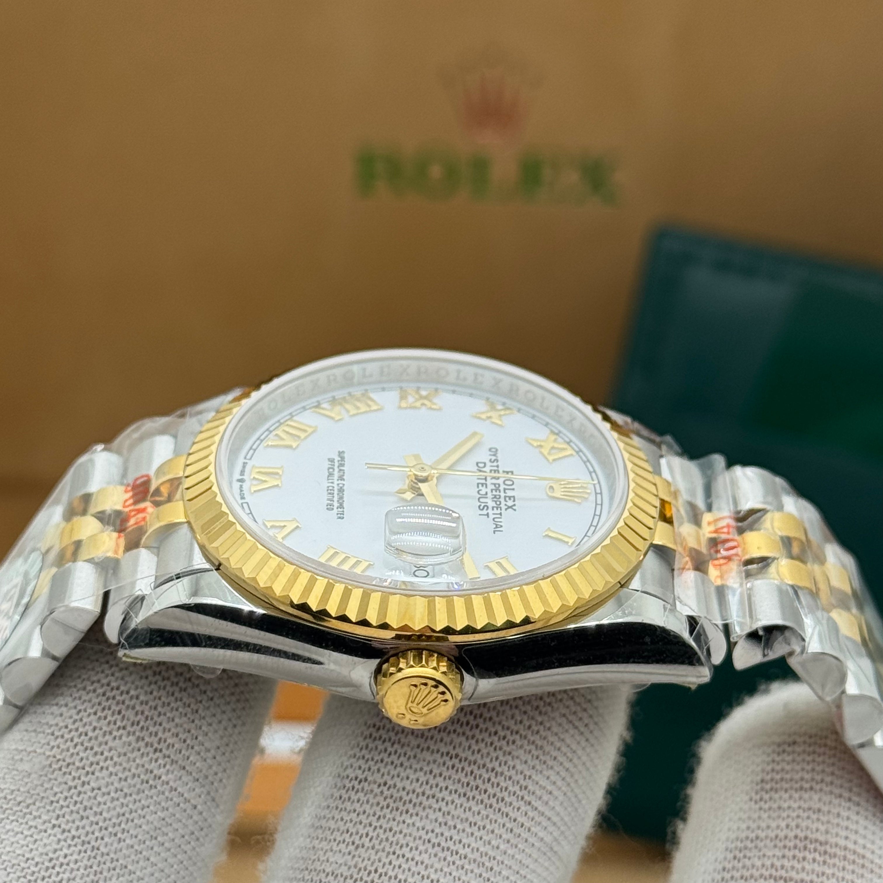 Rolex Date Just 36MM Two-Tone President Watch – White Dial – Gold Fluted Bezel