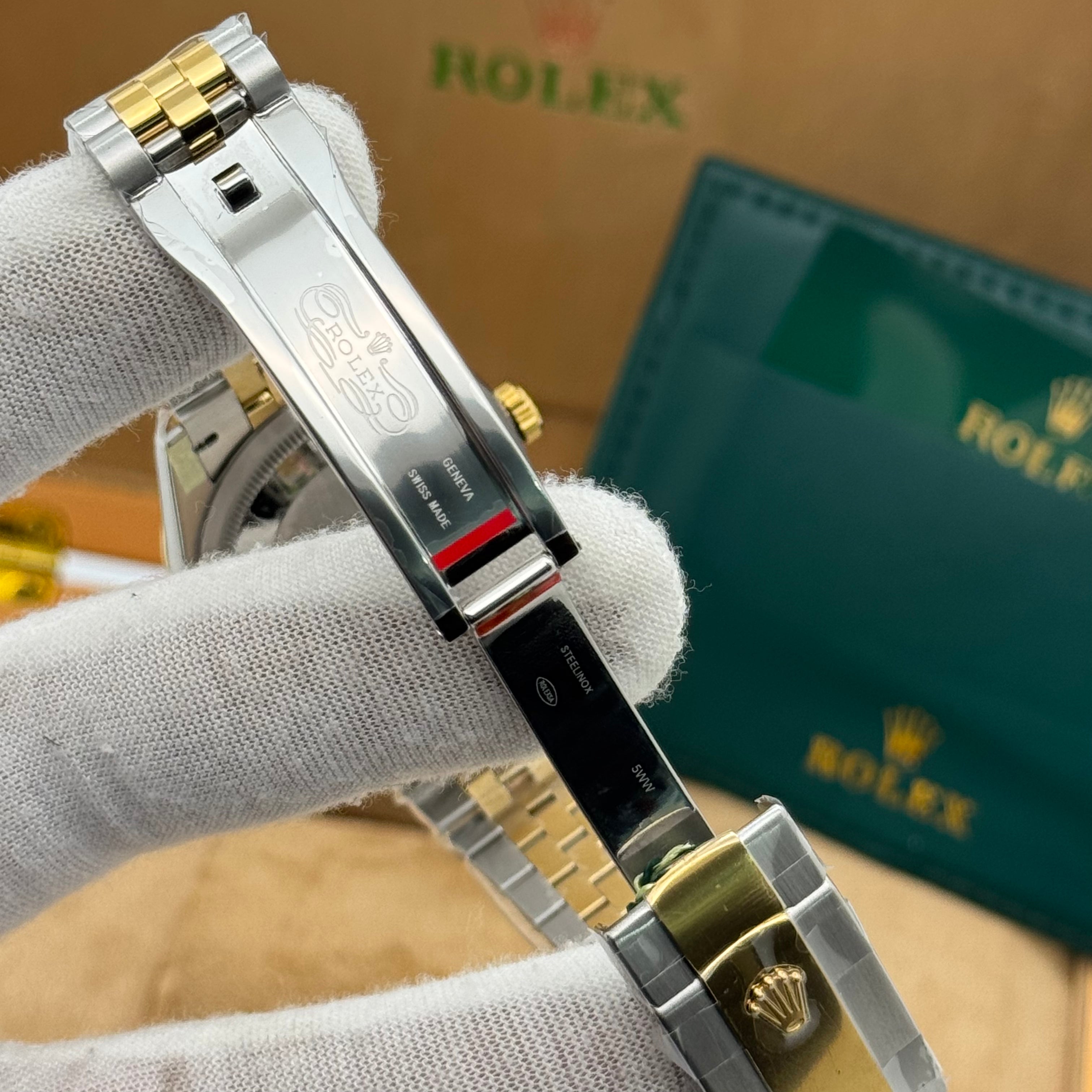 Rolex Date Just 36MM Two-Tone President Watch – White Dial – Gold Fluted Bezel