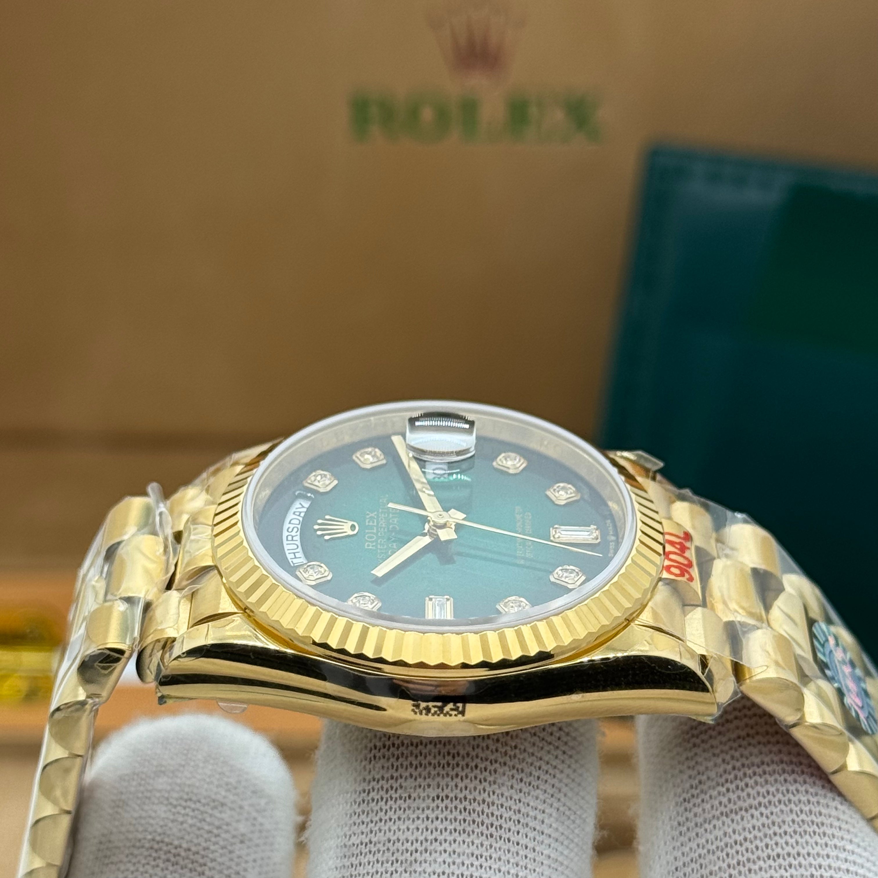Rolex Day-Date Gold 36MM Watch – Emerald Green Dial – Diamond Markers