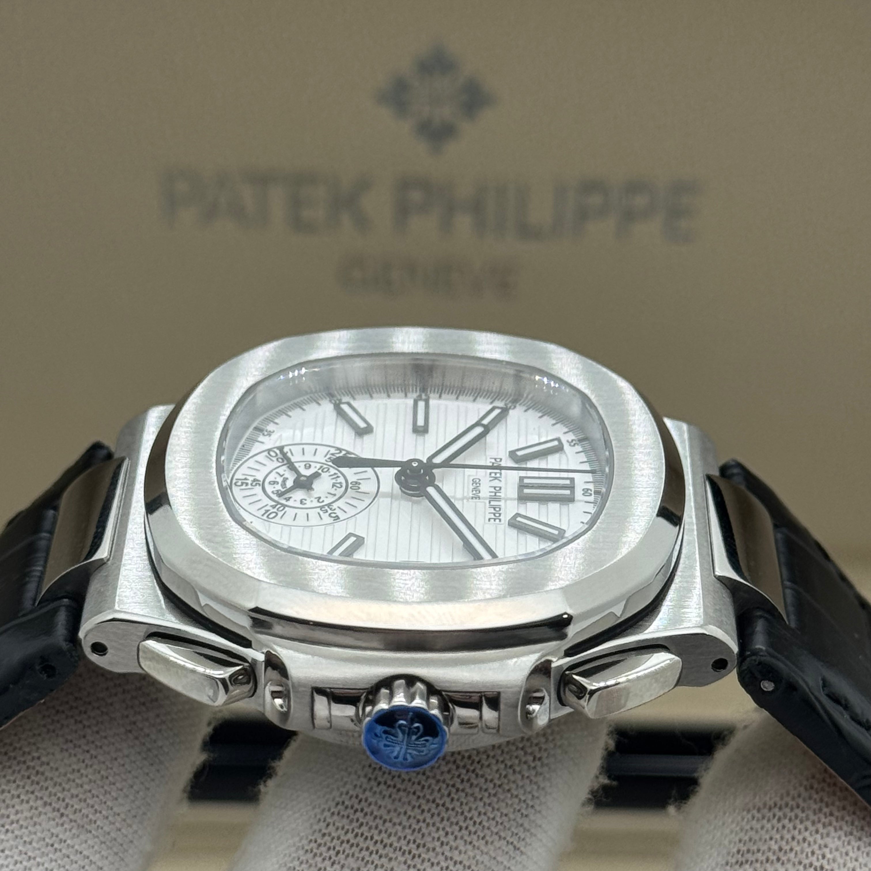 Patek Phillipe Nautilus-Inspired Automatic Watch – Swiss Super Clone – White Dial (Leather Strap)