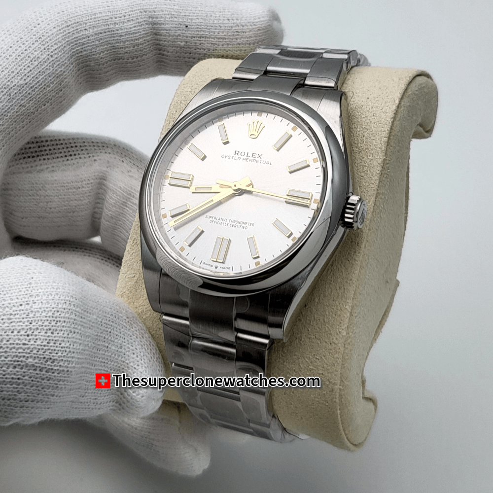 Rolex Oyster Perpetual Silver Dial Exact 1:1 Super Clone 3230 Swiss Movement Replica Watch Ref-134300