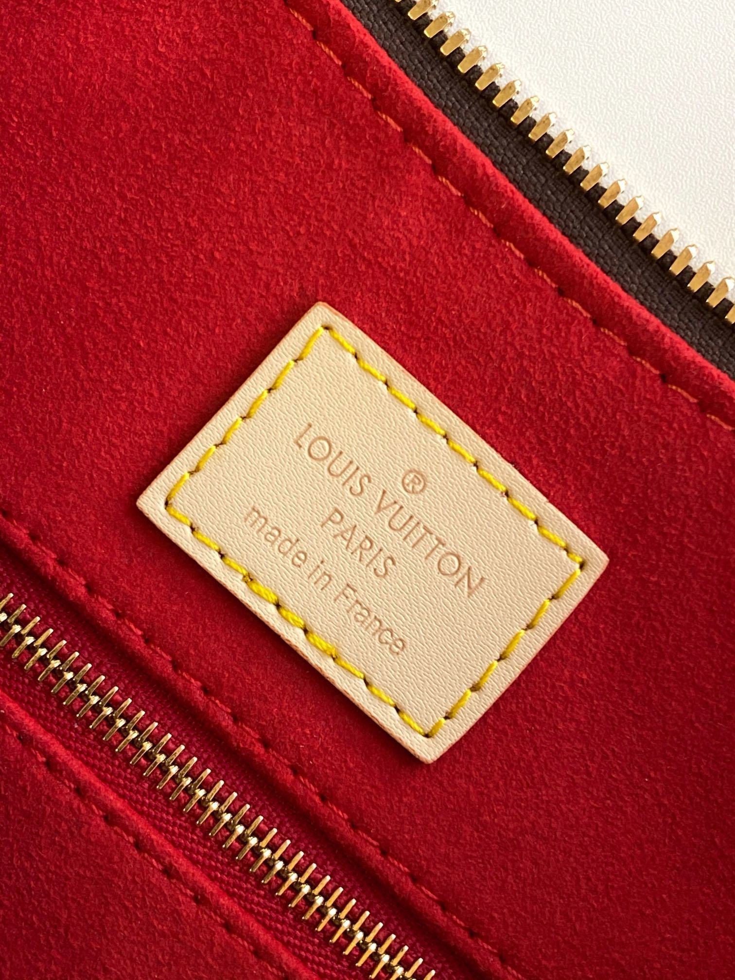 1:1 Replica LV single-shoulder bag