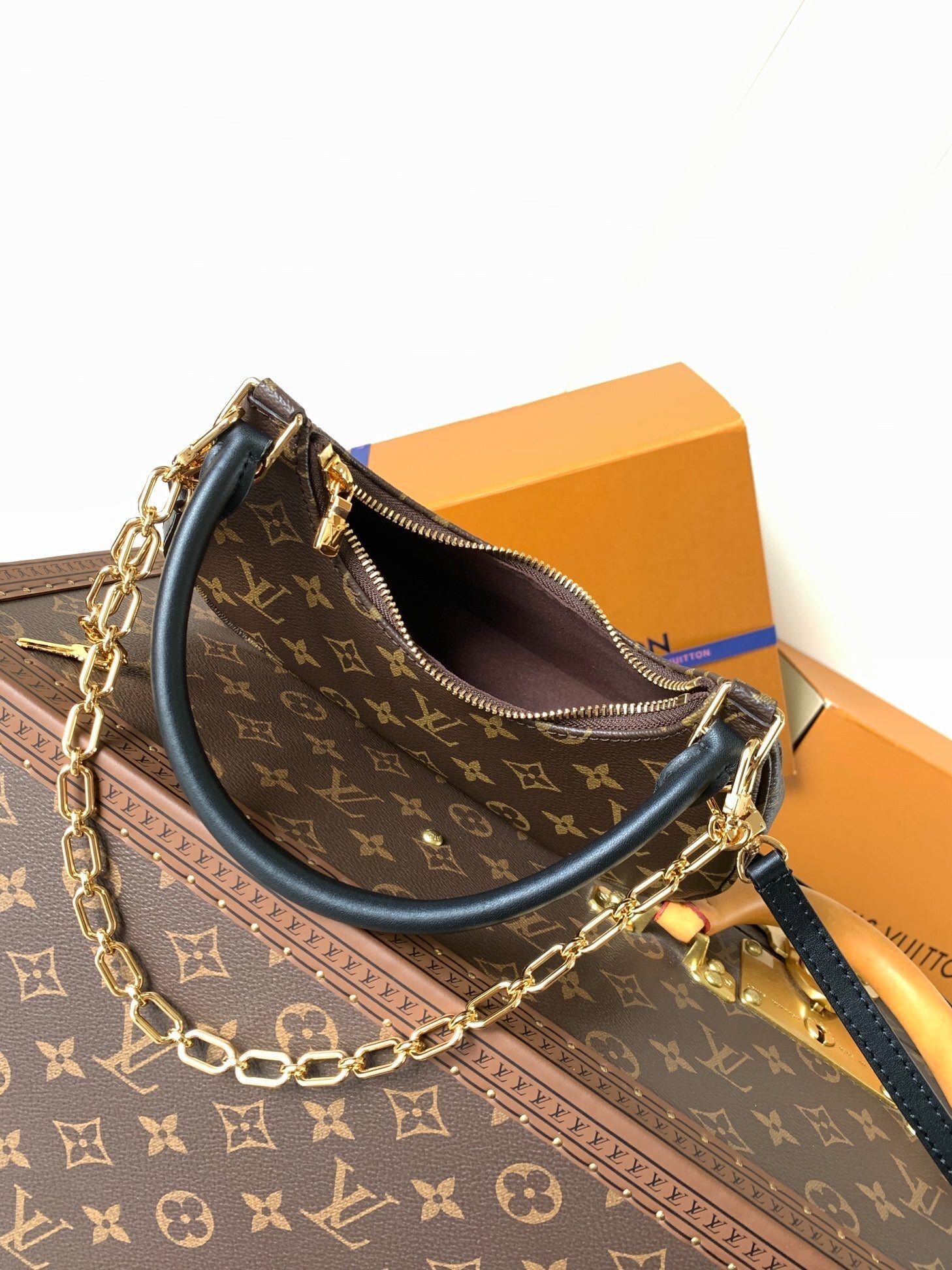 1:1 Replica LV underarm mahjong bag