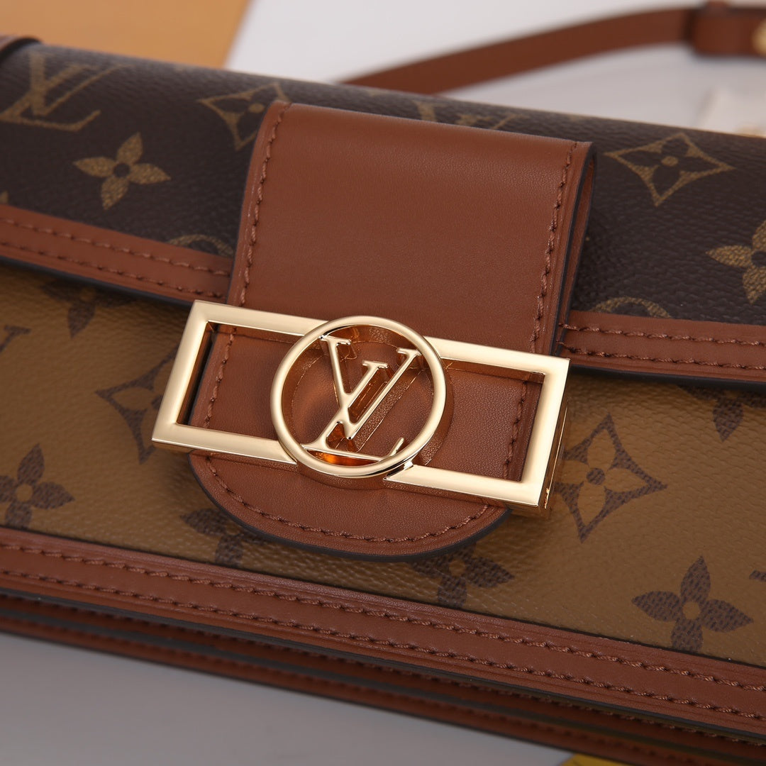 1:1 Replica LV crossbody bag