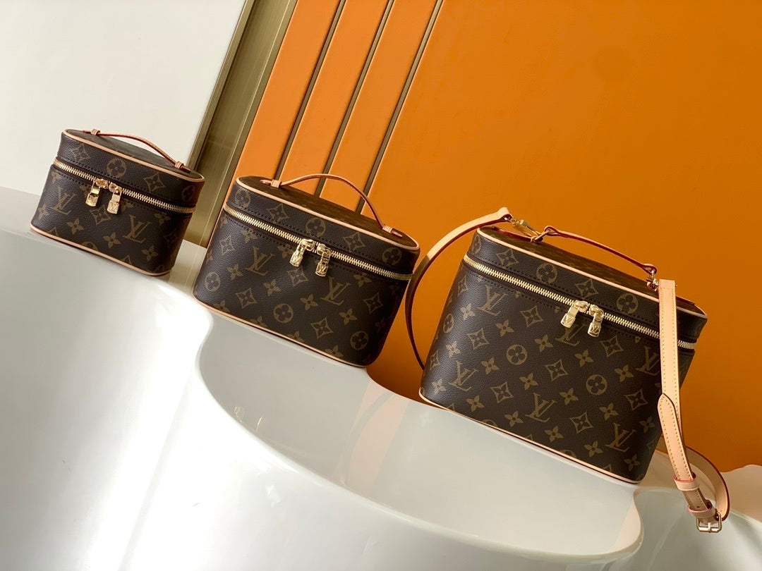 1:1 Replica LV handbag