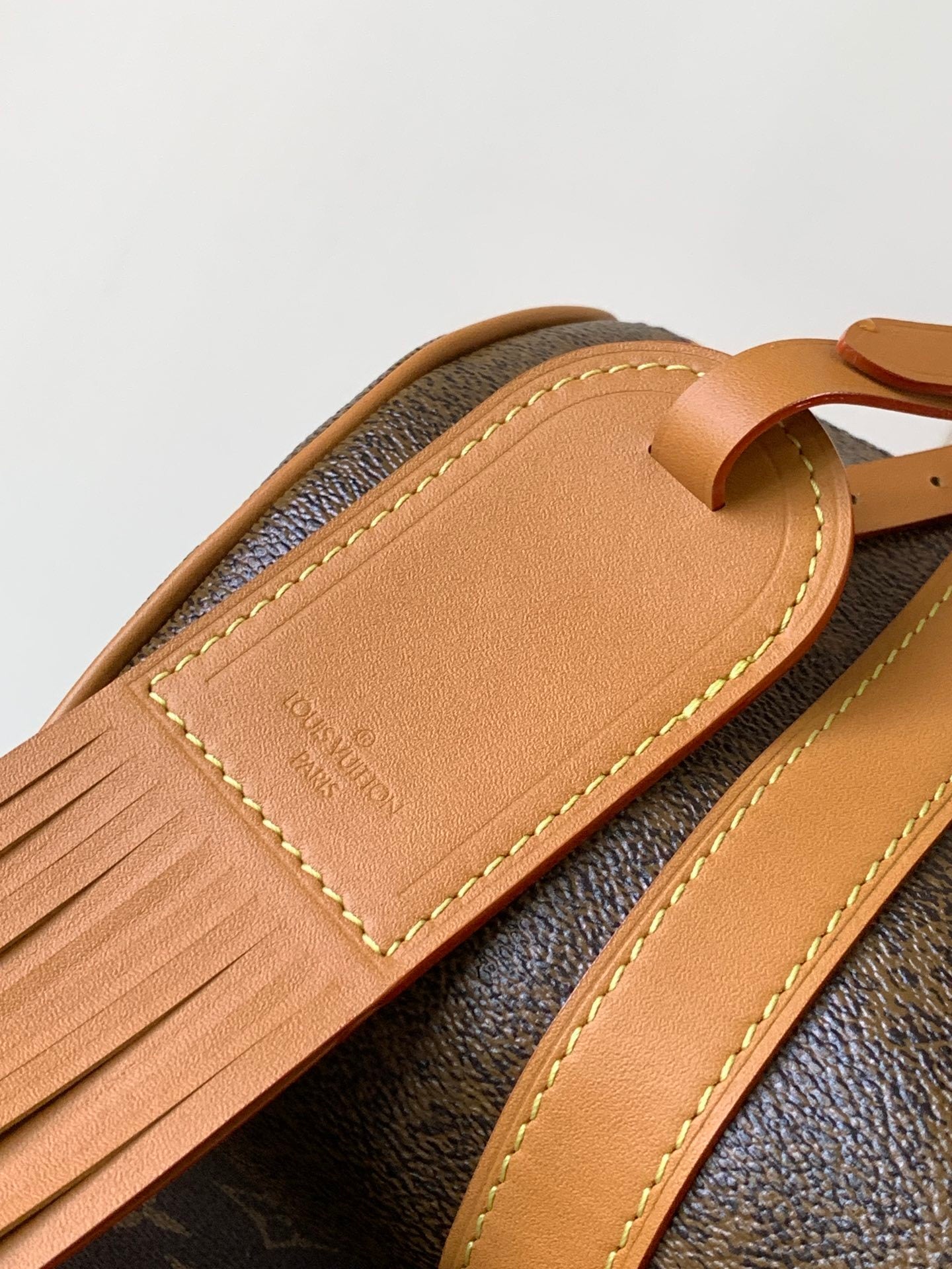 1:1 Replica LV handbag