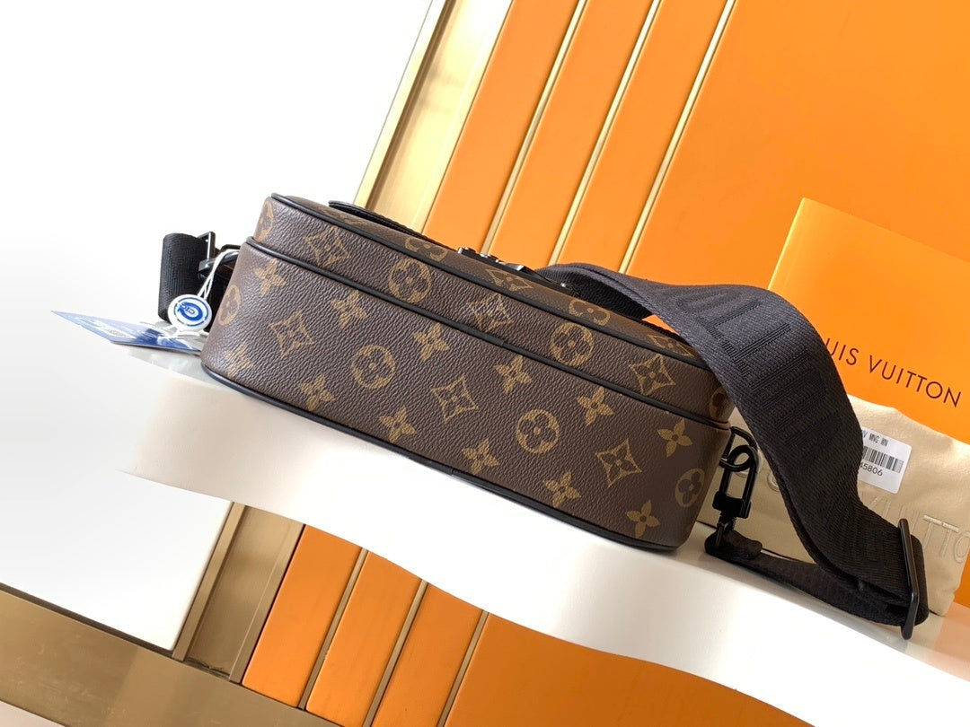 1:1 Replica LV crossbody bag
