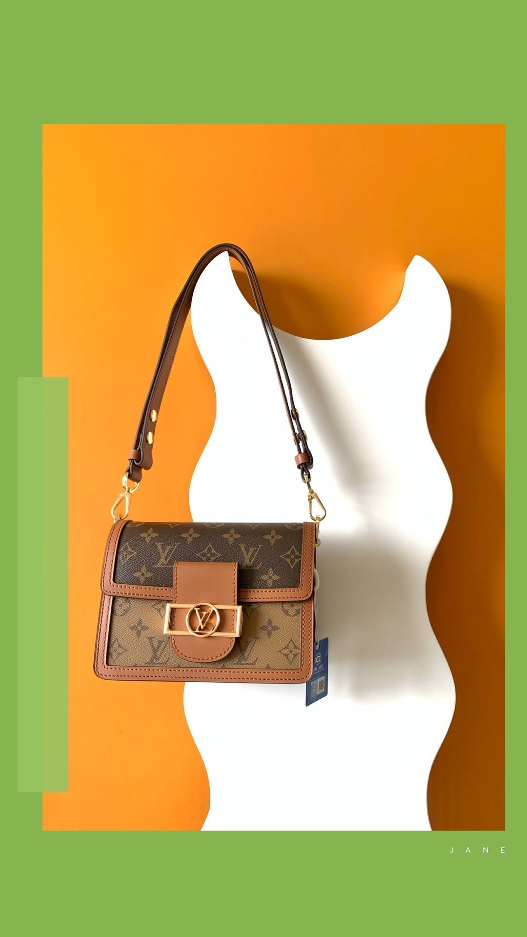 1:1 Replica LV crossbody bag