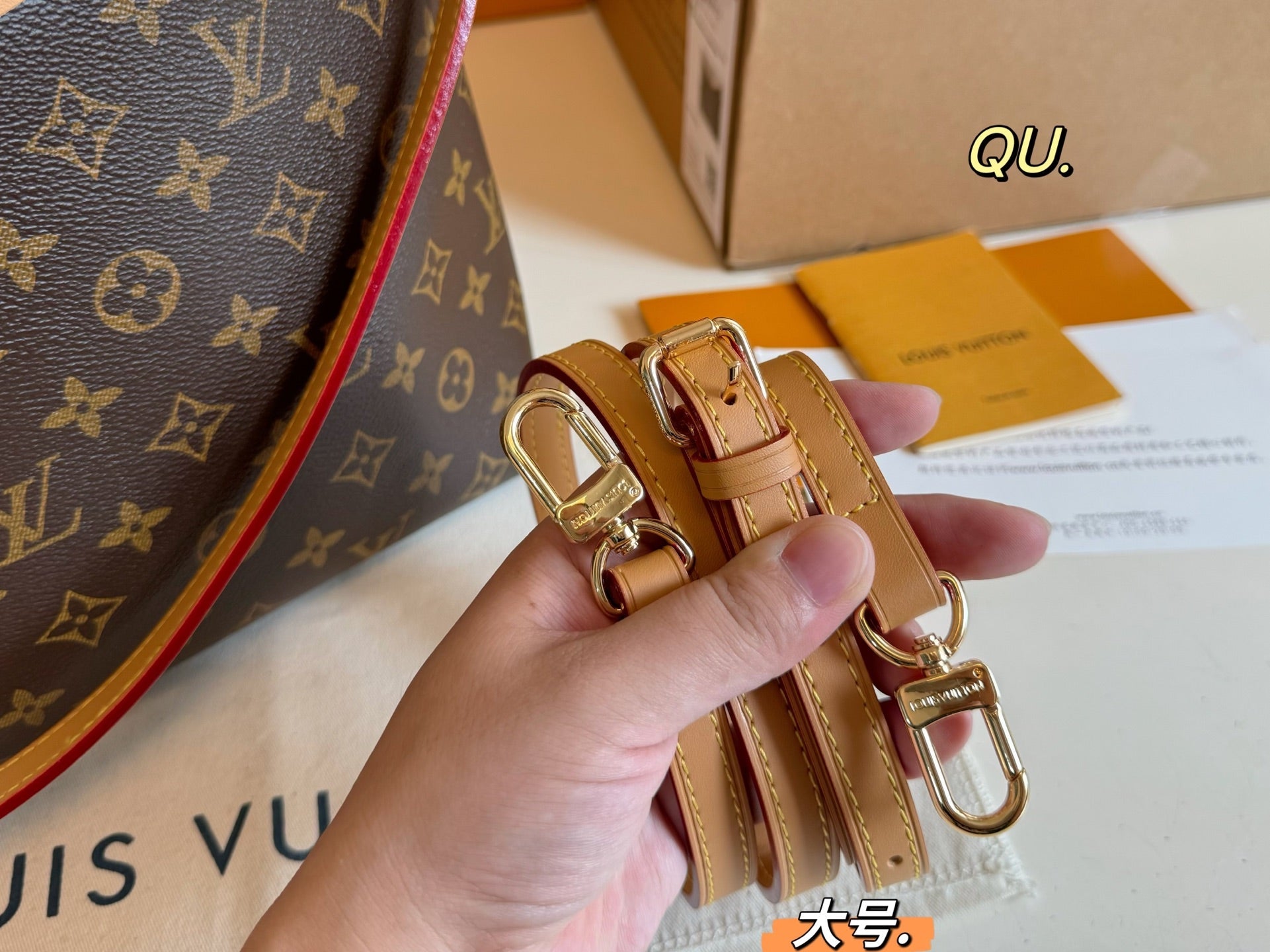 LV 25fw Monogram Hobo Bag