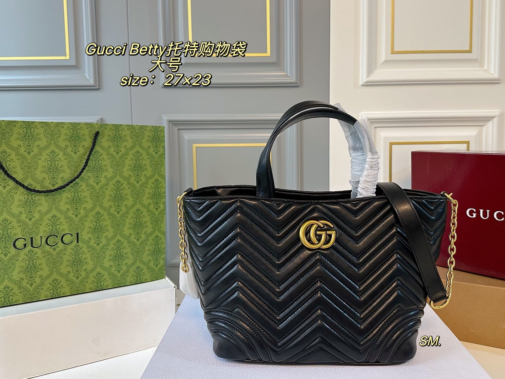 GUCCI Betty Tote Shopping Bag