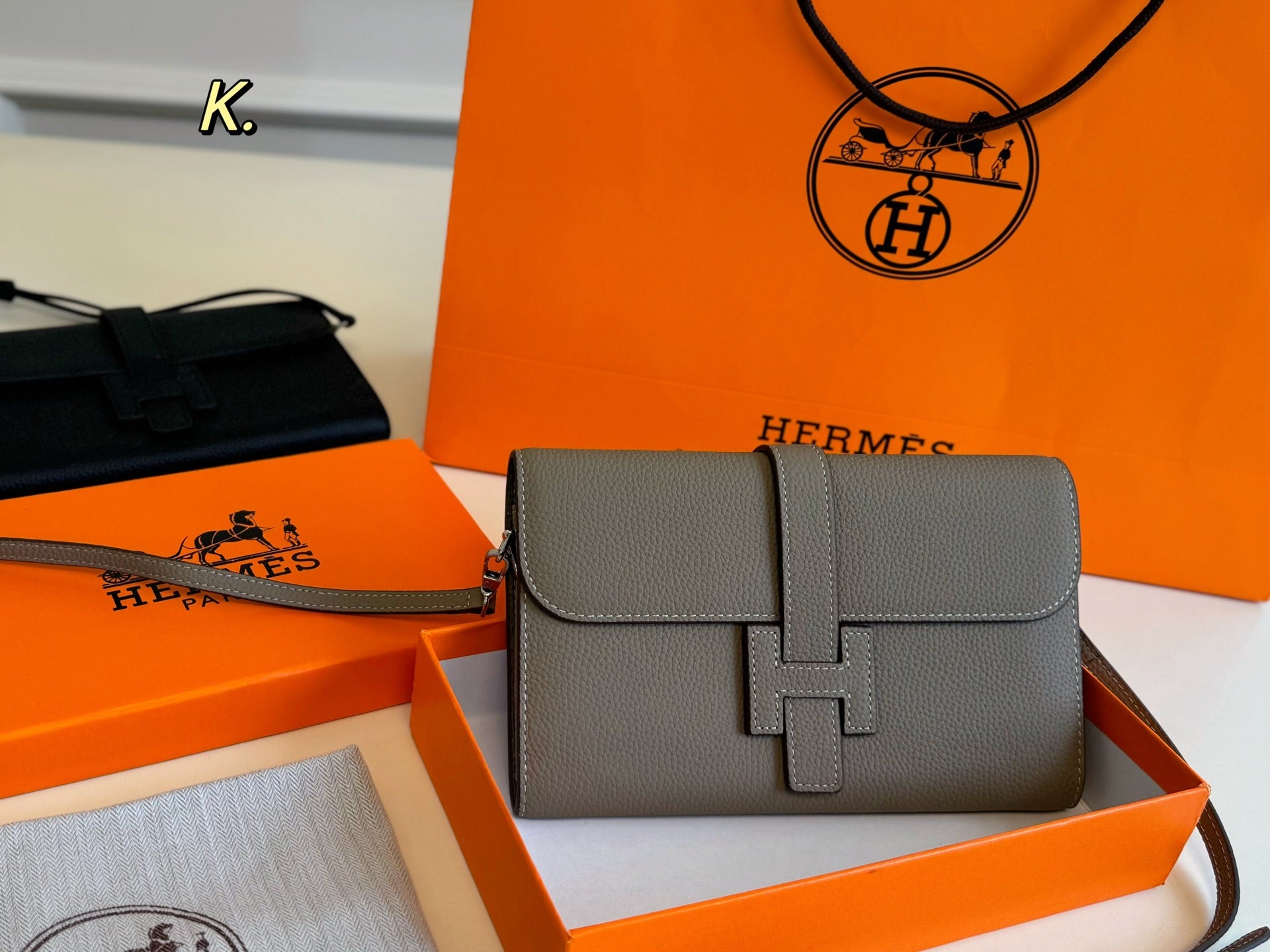 HERMES Jige handbag and crossbody bag