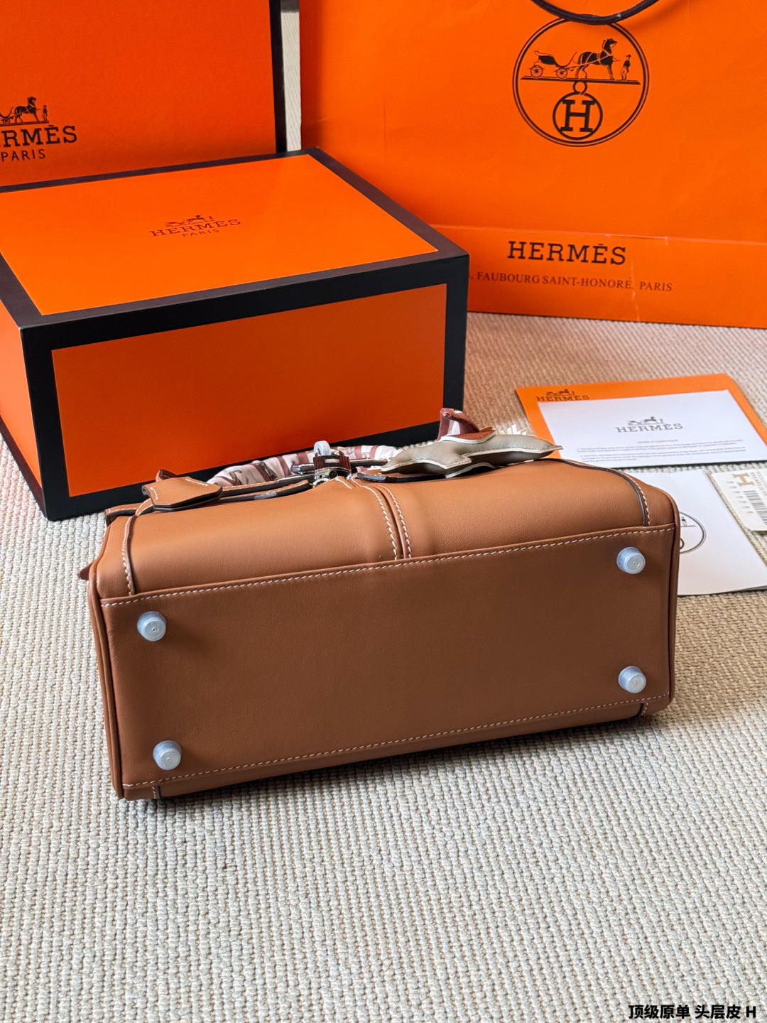 Hermès Lakis 28 Kelly Bag